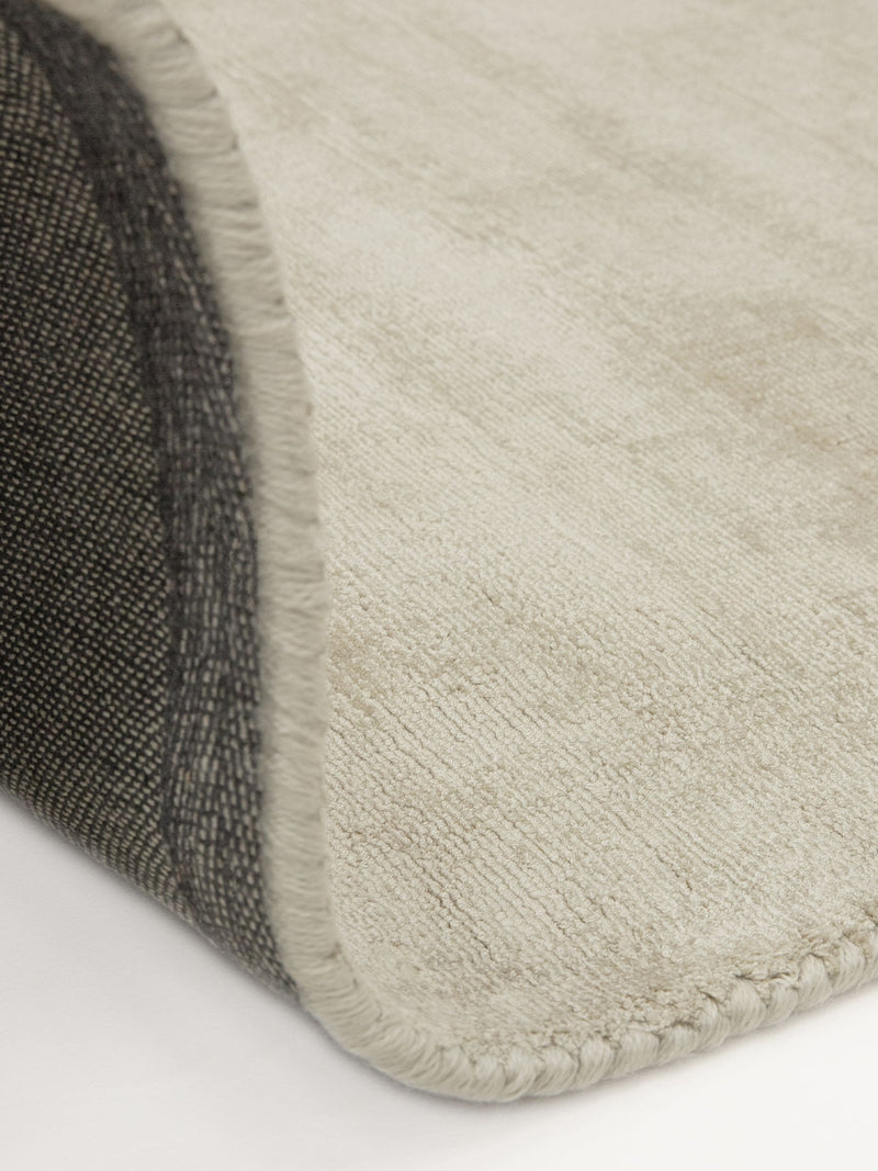Asiatic Rugs Putty Blade viscose rug - British product