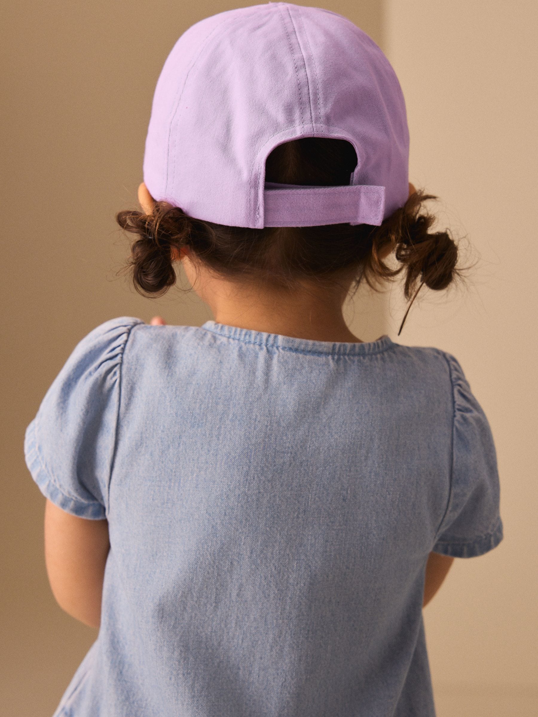 Lilac purple unicorn cap for children 1-16 years (British brand)