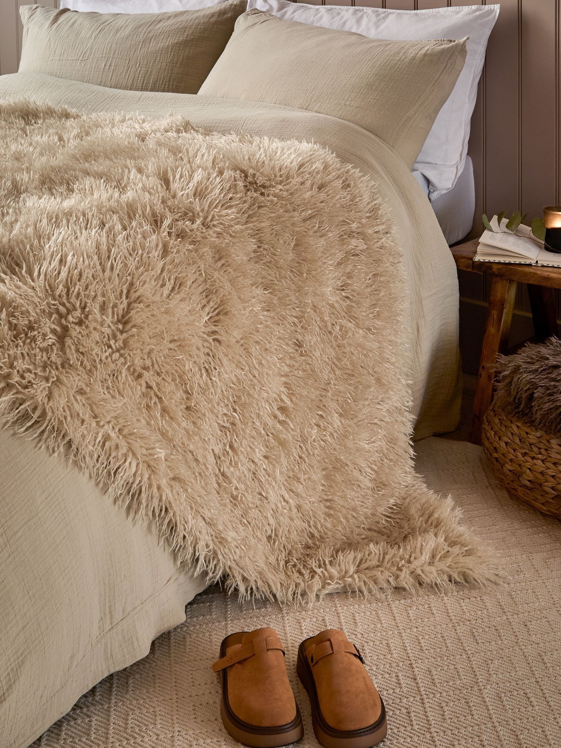 Furn Natural Rowan Faux Fur Throw