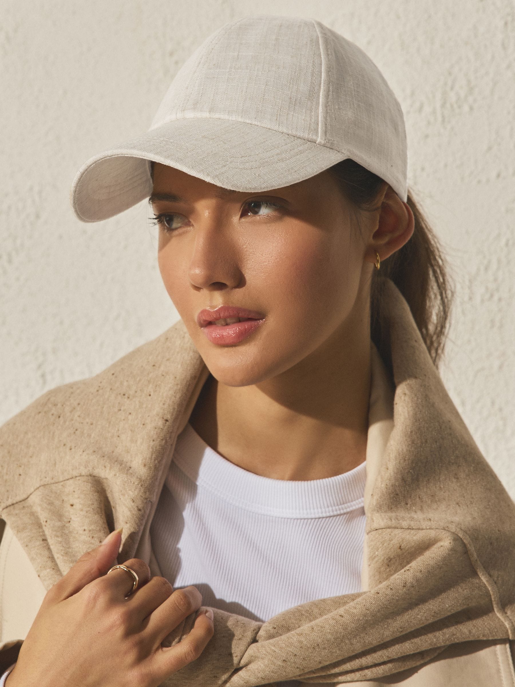 Chocolate brown linen blend cap - British product