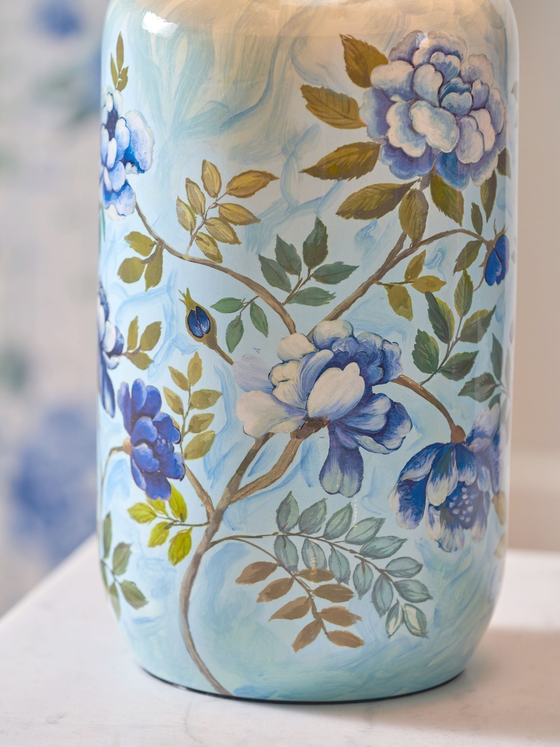 Designers Guild blue Porcelaine de Chine table lamp set, UK version