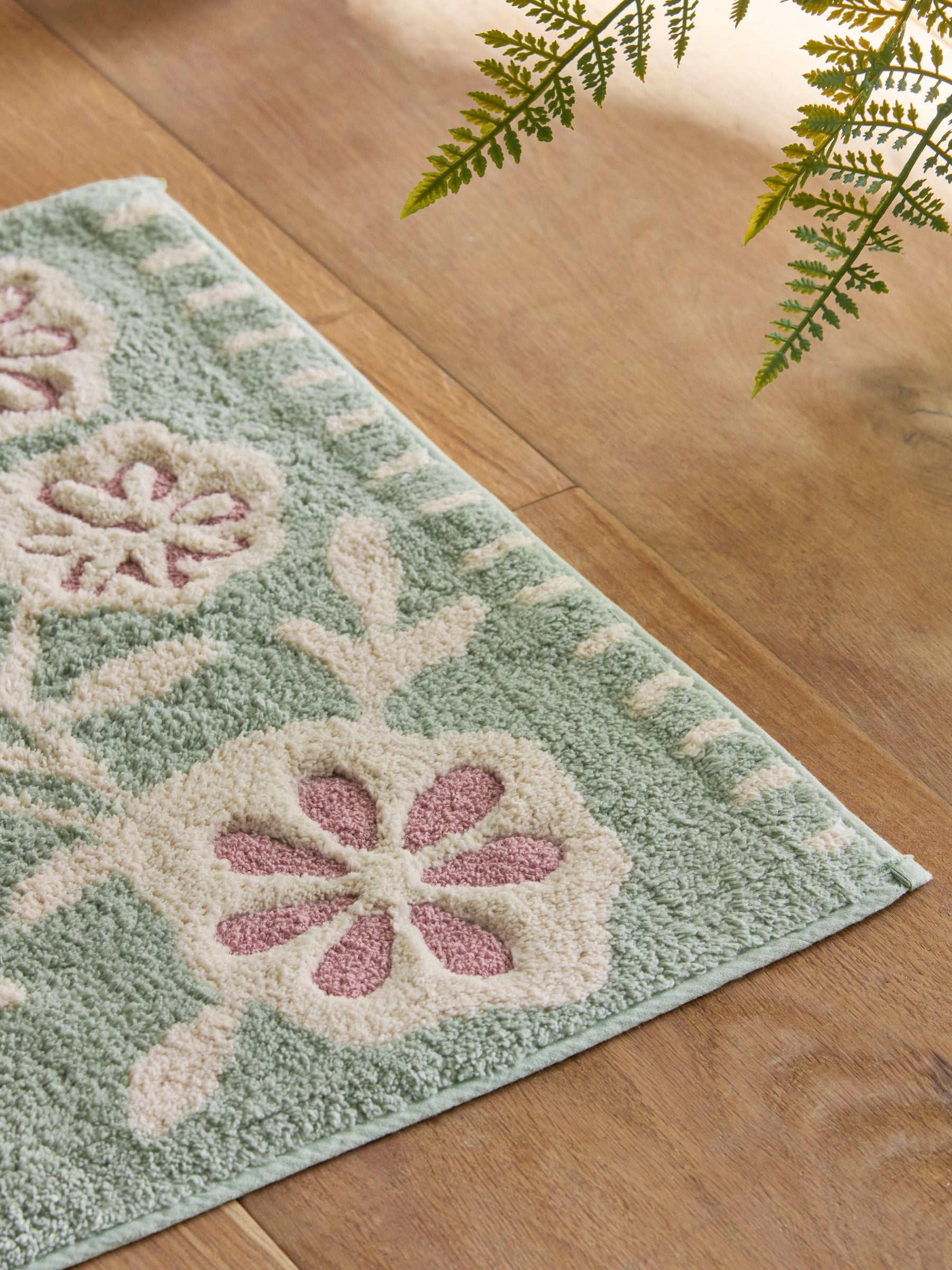Cotton bath mat sage green floral 50x80cm (British brand)