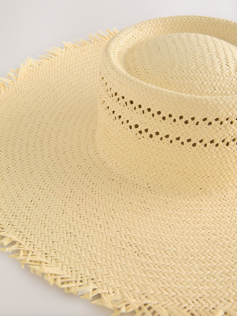 Natural raffia floppy hat with frayed edge detail - British product