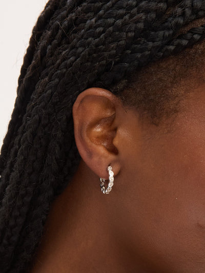Boucles d'oreilles créoles en argent sterling 925 Simply Silver avec zircone cubique sertie