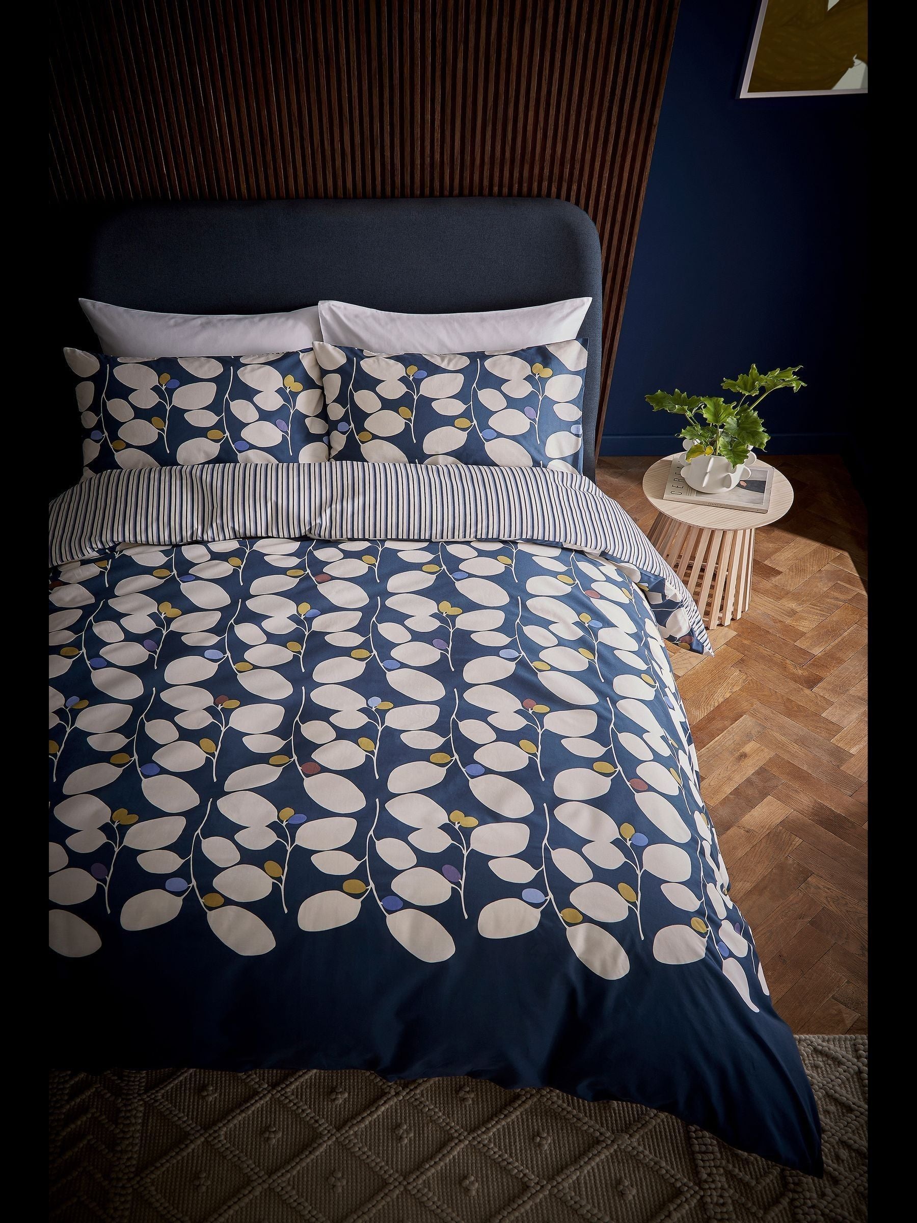 Helena Springfield Navy Althea 100% Cotton Duvet Set