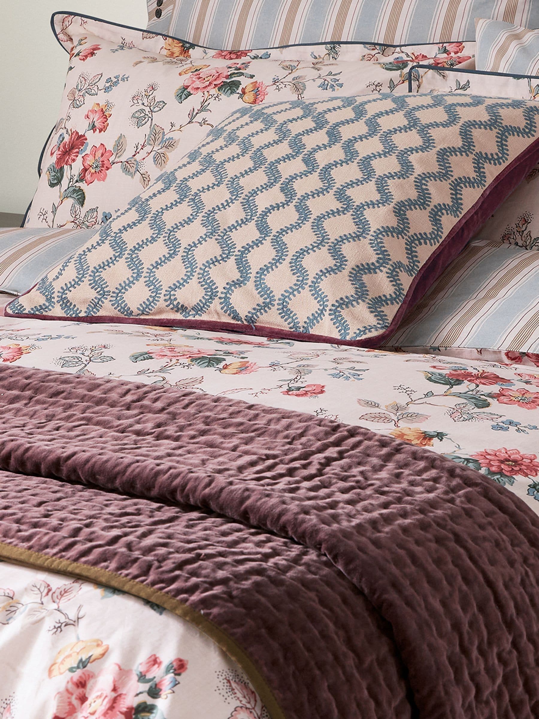 Bedeck of Belfast vintage floral quilted throw, imported from the UK
