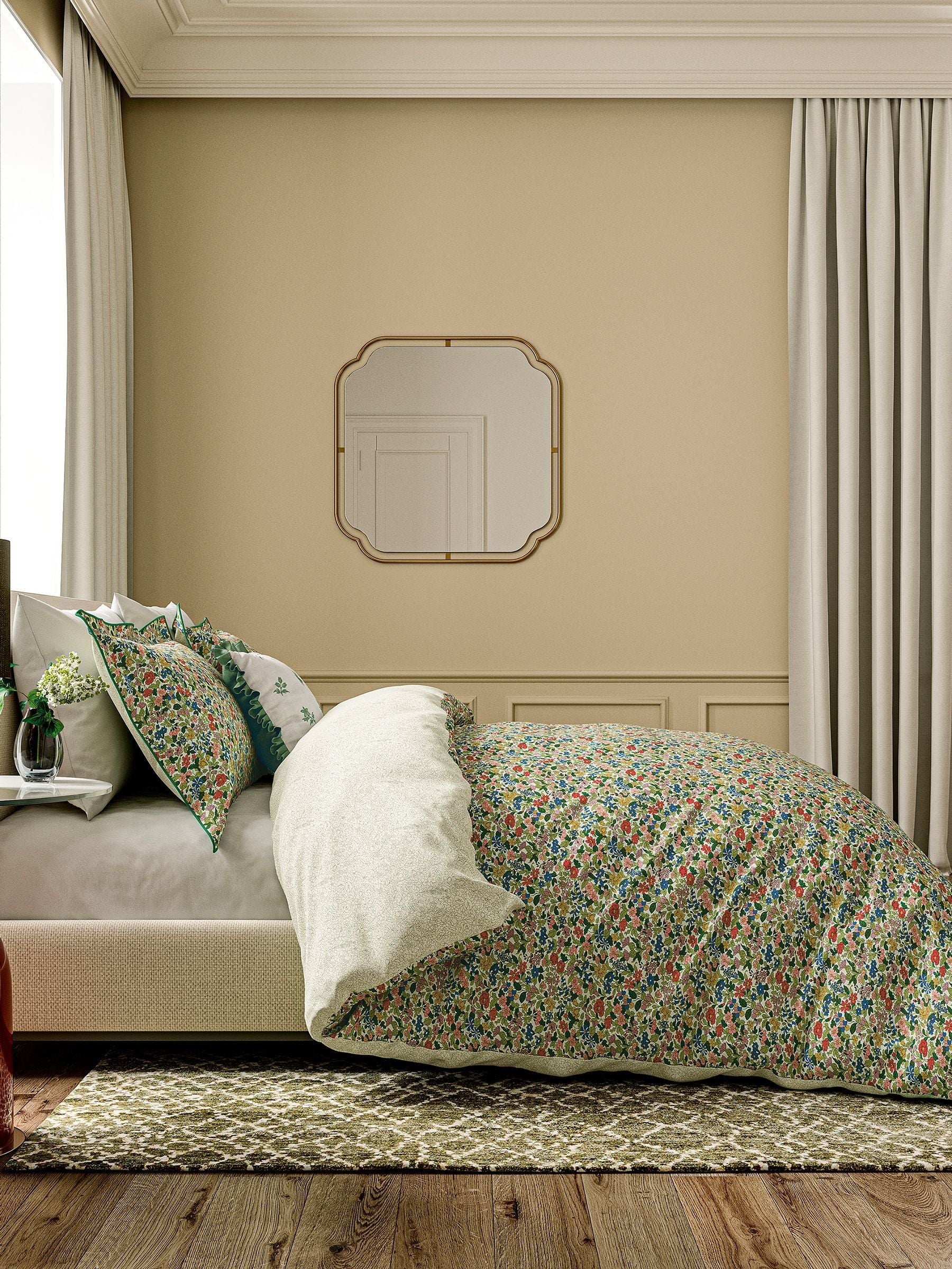 V&A Multi Blossom Harmony Duvet Set