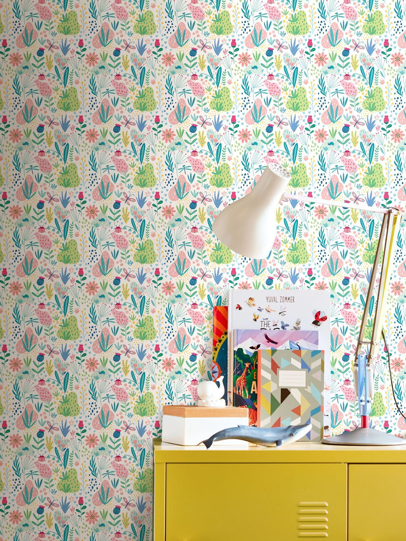 Hoopla Walls Blue Bug Garden 10m Wallpaper