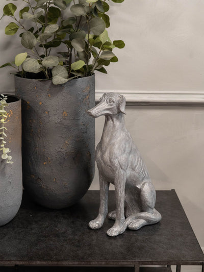 Next Libra Interiors Grå Stor Baxter Sittende Hund Skulptur- Kjøp online på McGrocer
