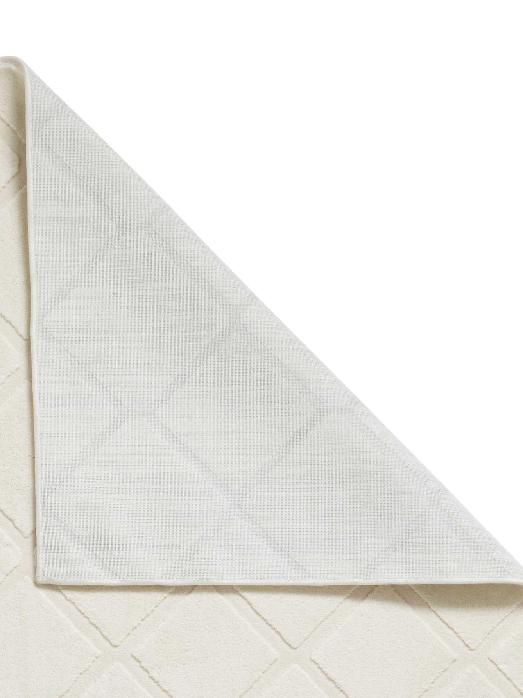 Catherine Lansfield cream cosy diamond washable rug, imported from the UK