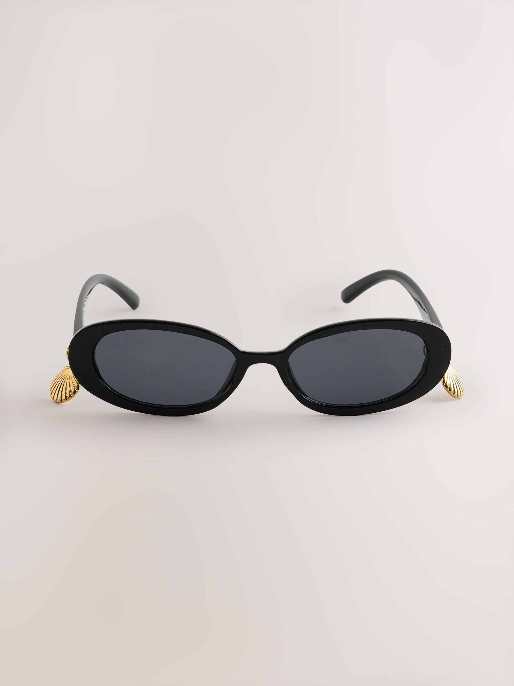 Black oval sunglasses recycled polycarbonate triacetate lenses - British product