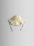 JoJo Maman Bébé yellow daisy trim sun hat - British product