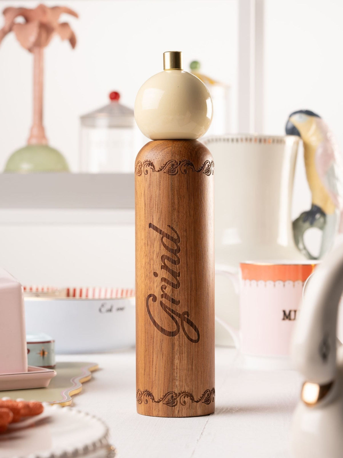 Yvonne Ellen Yellow Pepper Grinder 25.5cm (British brand)
