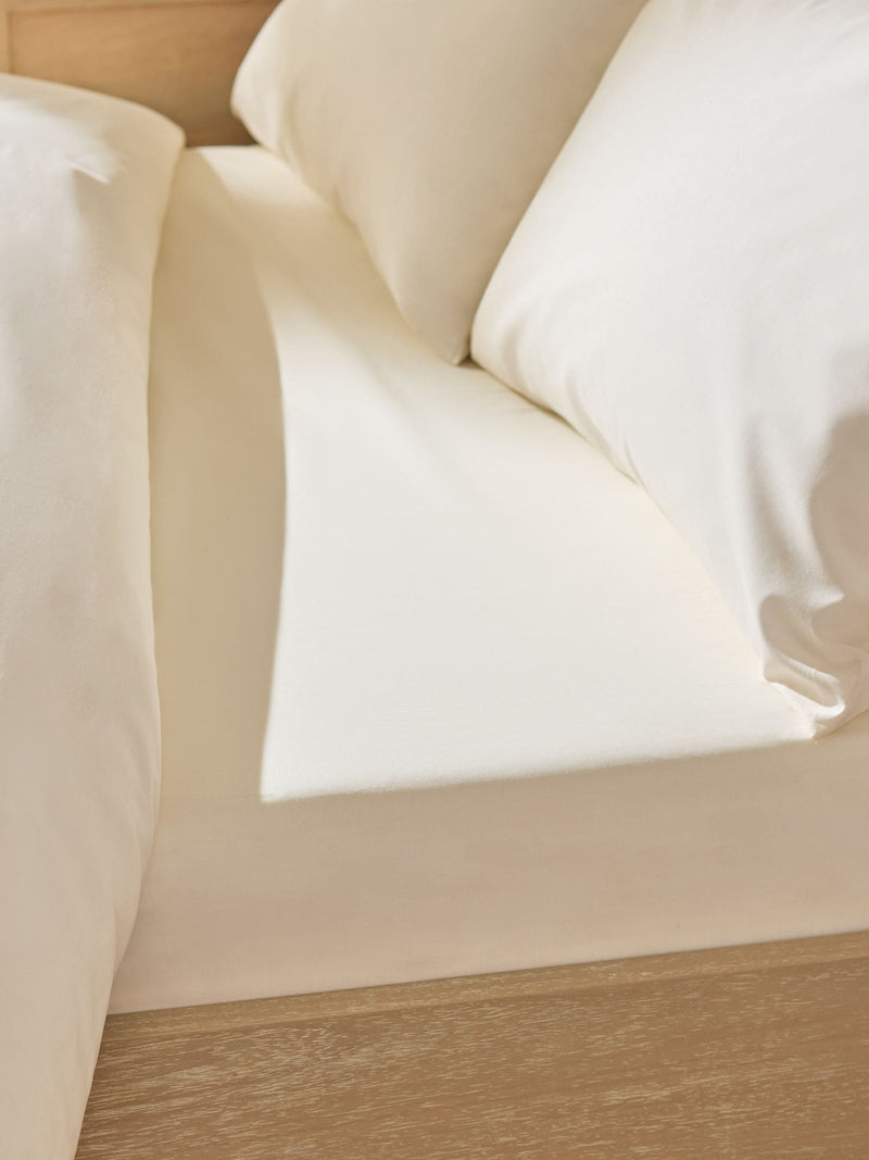 Purple Blackberry Cotton Rich Deep Fitted Bed Sheet