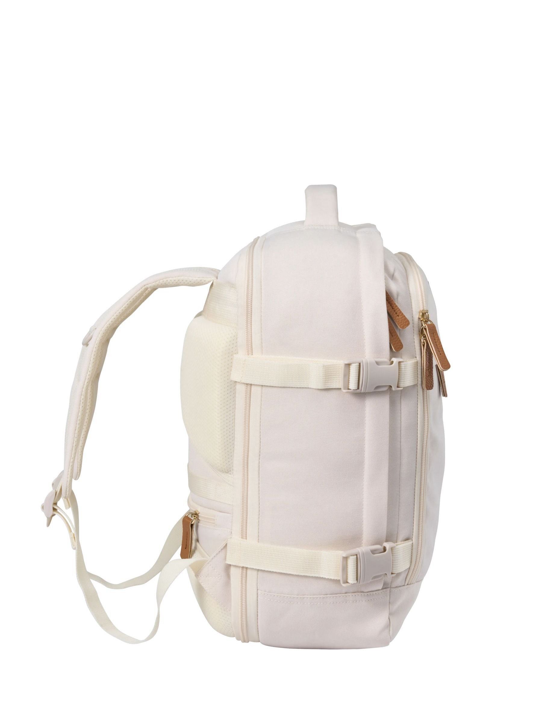 Cabin Max Metz expandable underseat backpack 18-24L - British product