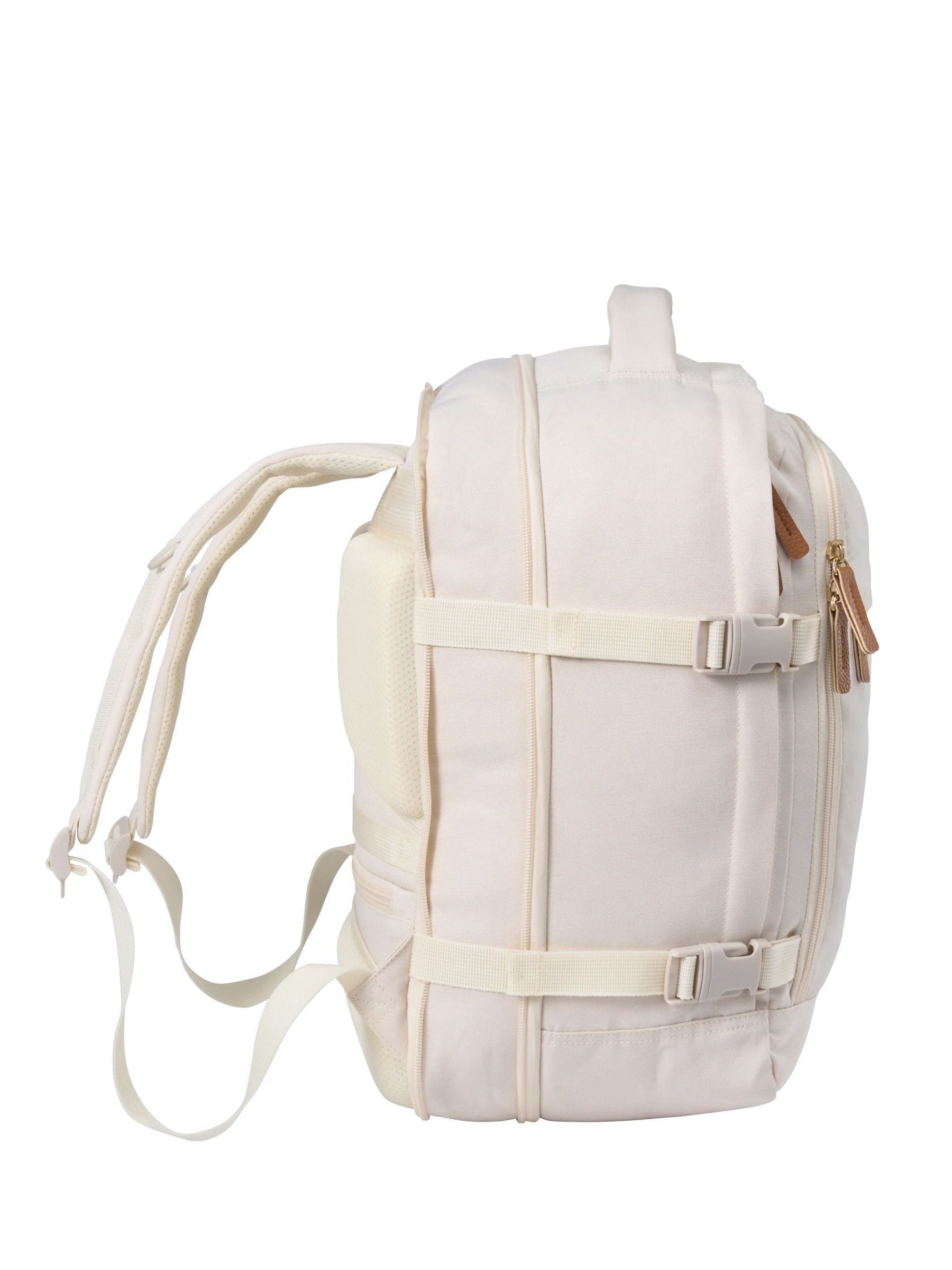 Cabin Max Metz expandable underseat backpack 18-24L - British product