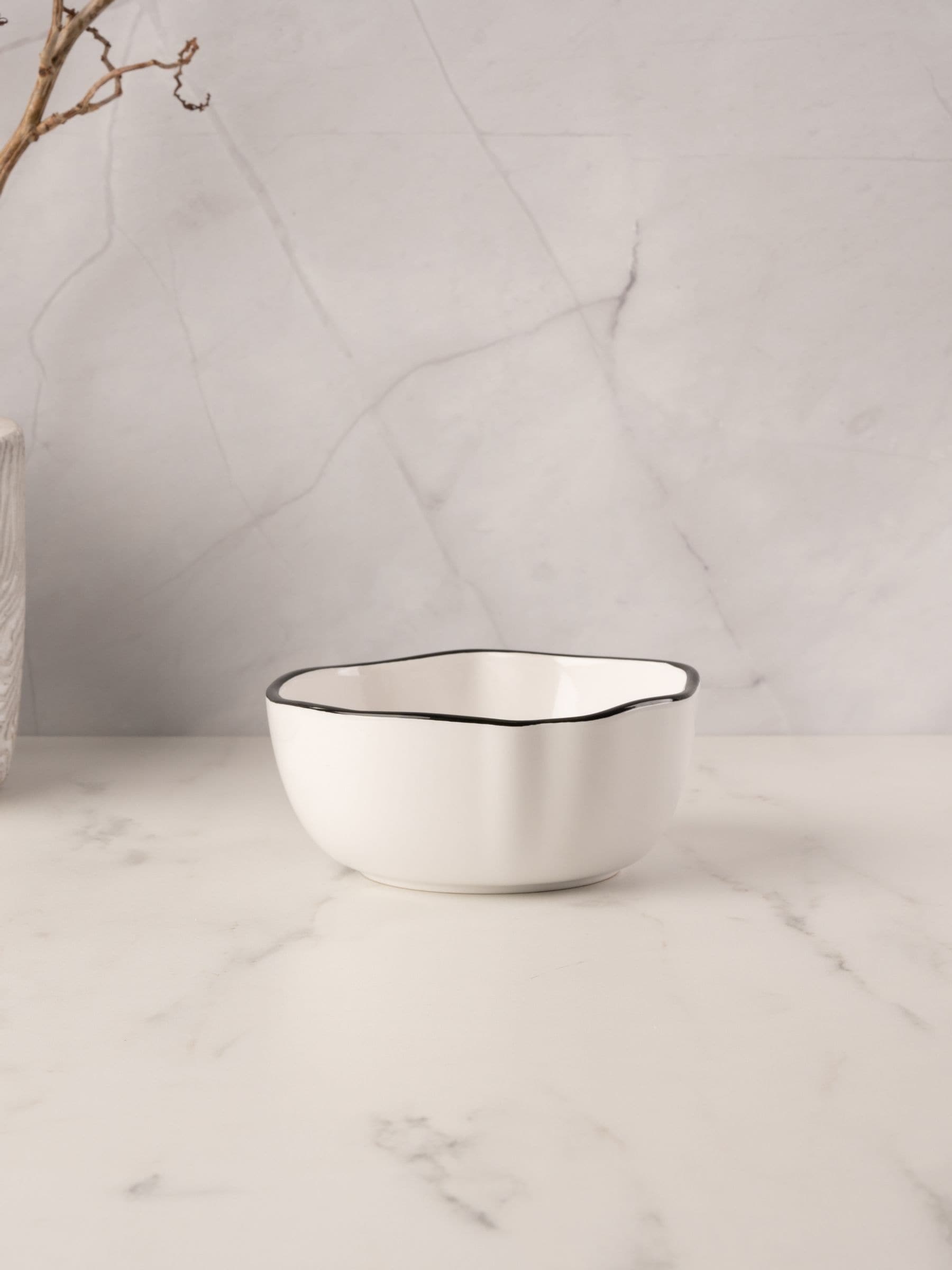 Style Sisters set of 4 white stoneware cereal bowls, UK version