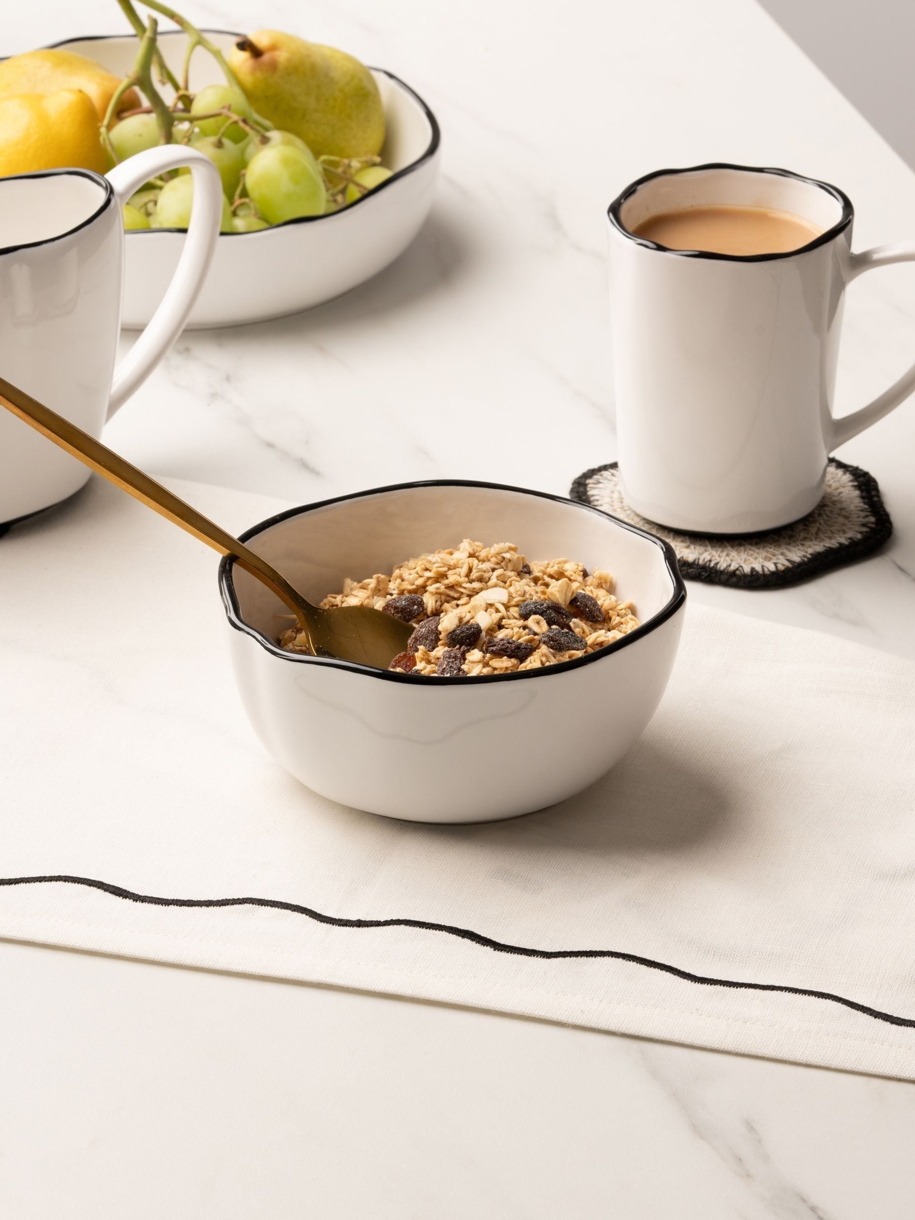 Style Sisters set of 4 white stoneware cereal bowls, UK version
