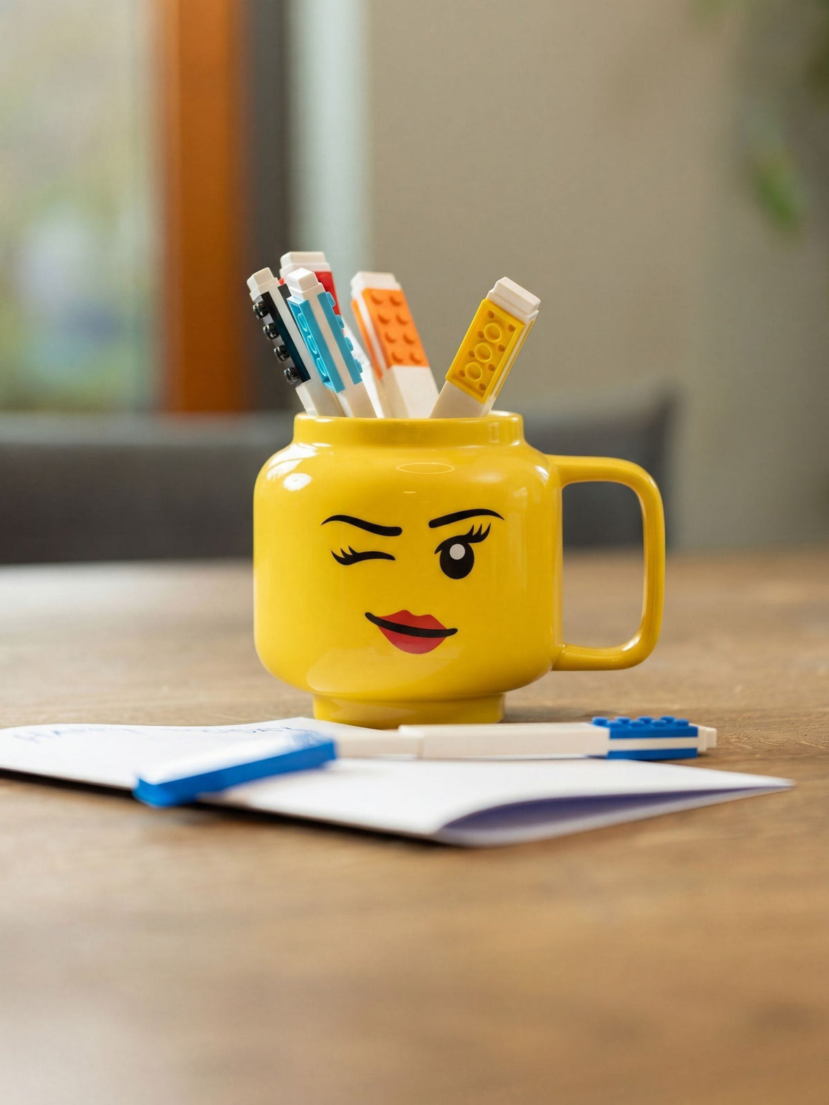 Lego winking minifigure head mug 255ml, UK version