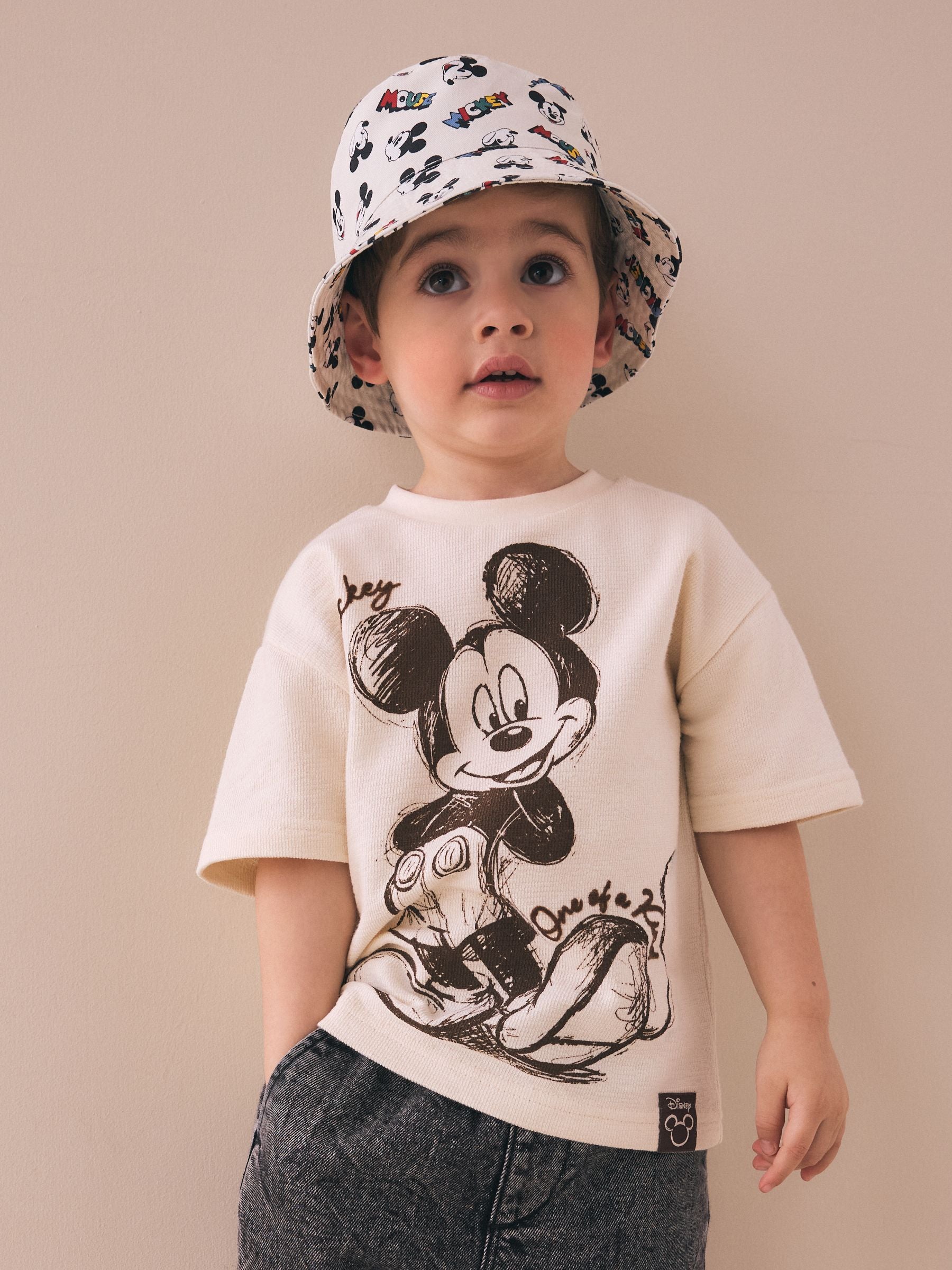 Disney Mickey Mouse all-over-print bucket hat ecru white (British brand)