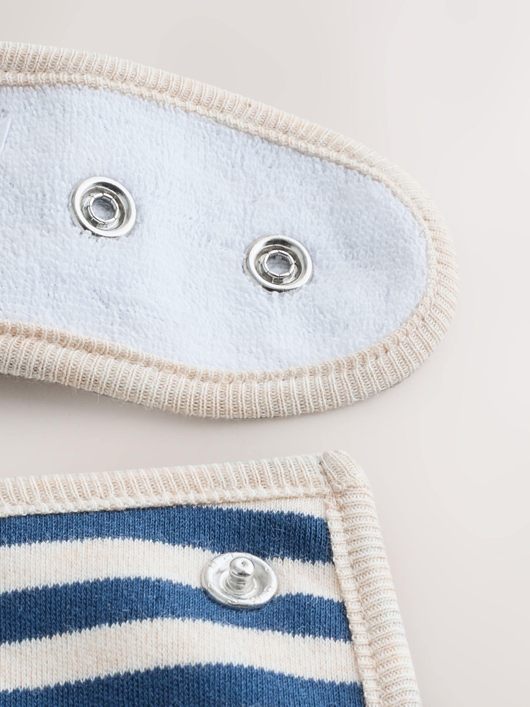 Baby bibs blue mummy and daddy 2 pack - British product