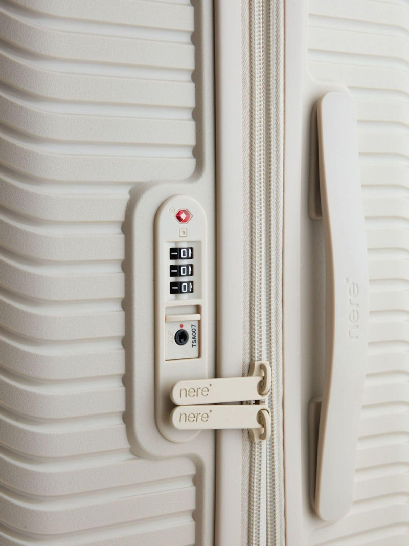 Nere White Bondi B1 Small Spin Luggage