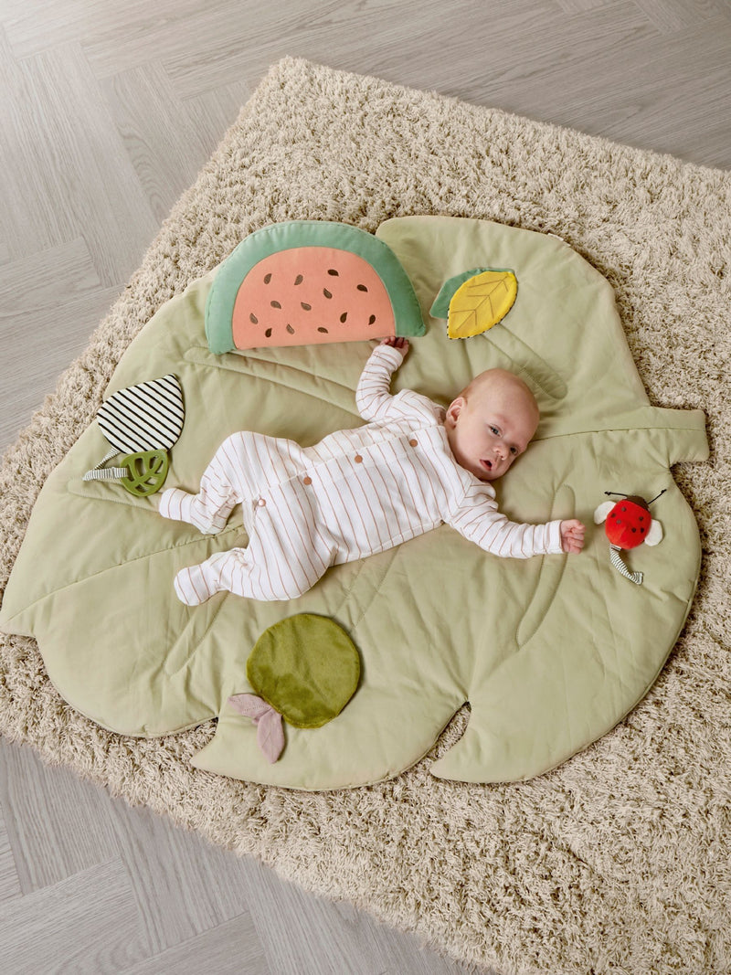 Mamas & Papas Born to Be Wild leaf baby playmat - British product