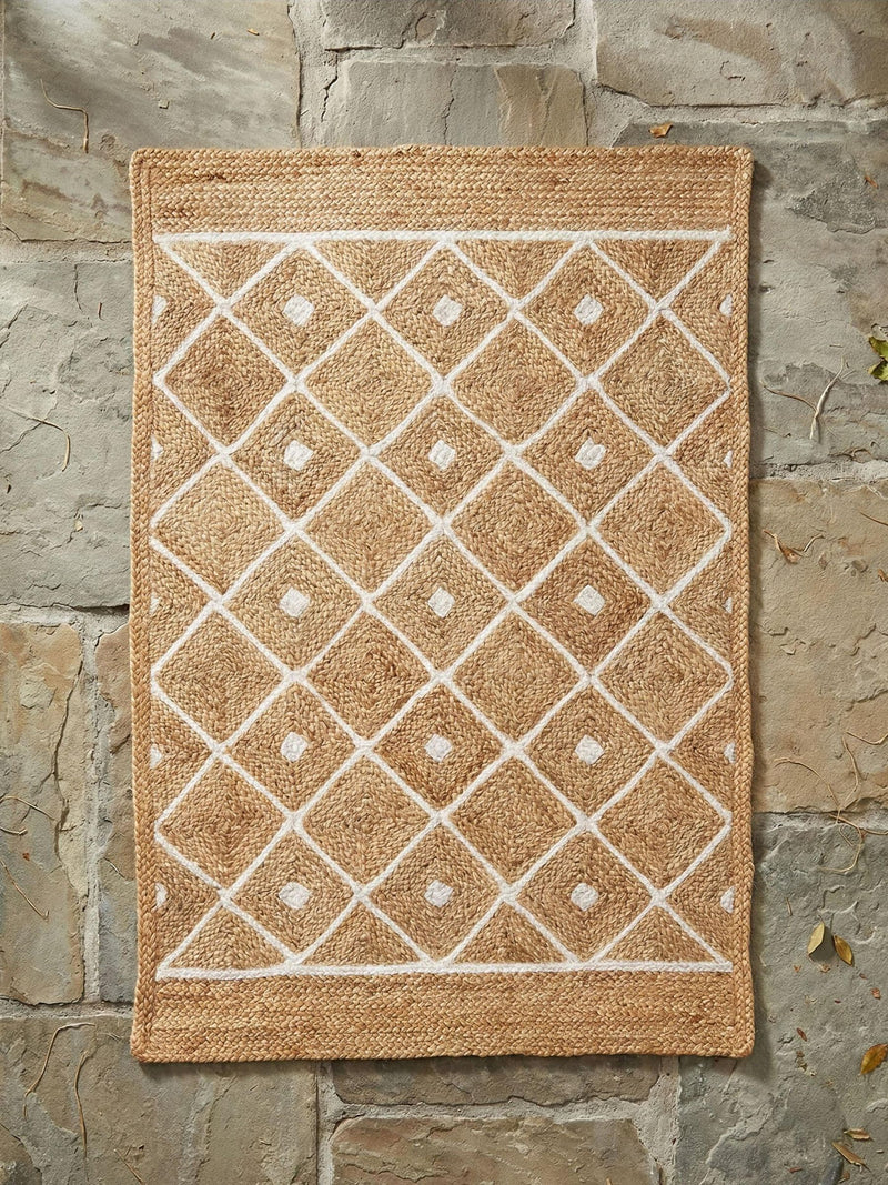 Esselle Home handbraided rug blue diamond 120x170cm (British brand)