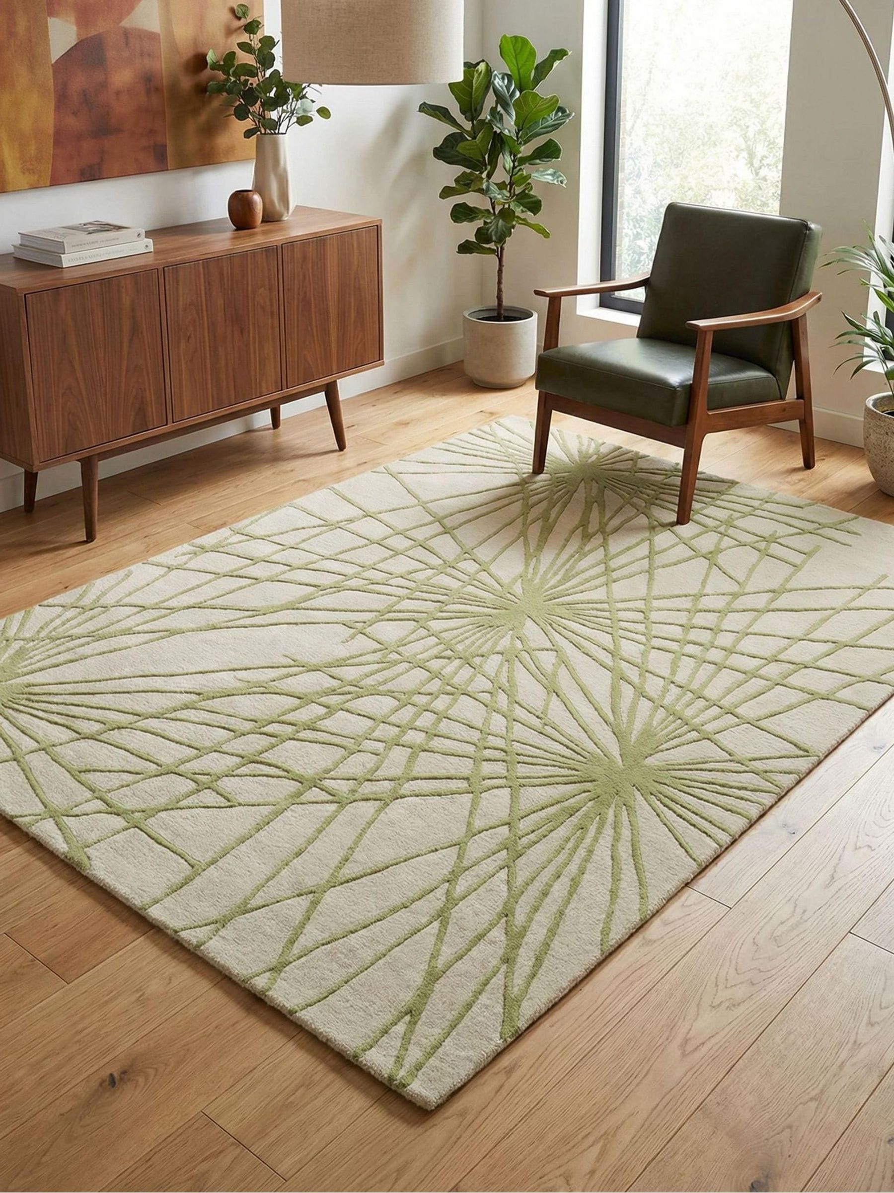 Esselle Home Green Aura Starburst Wool Rug