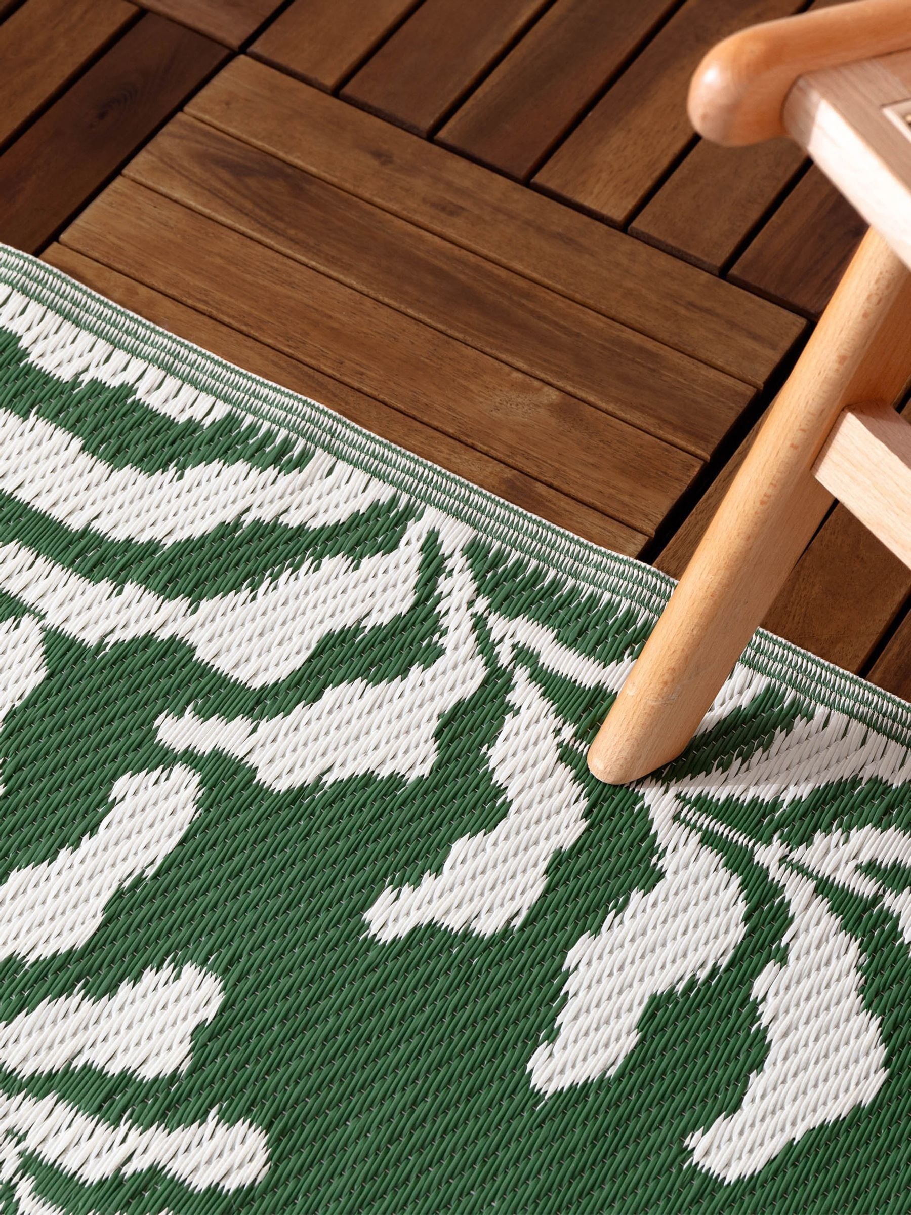 Furn Green Tocorico outdoor rug 120x180cm (British brand)