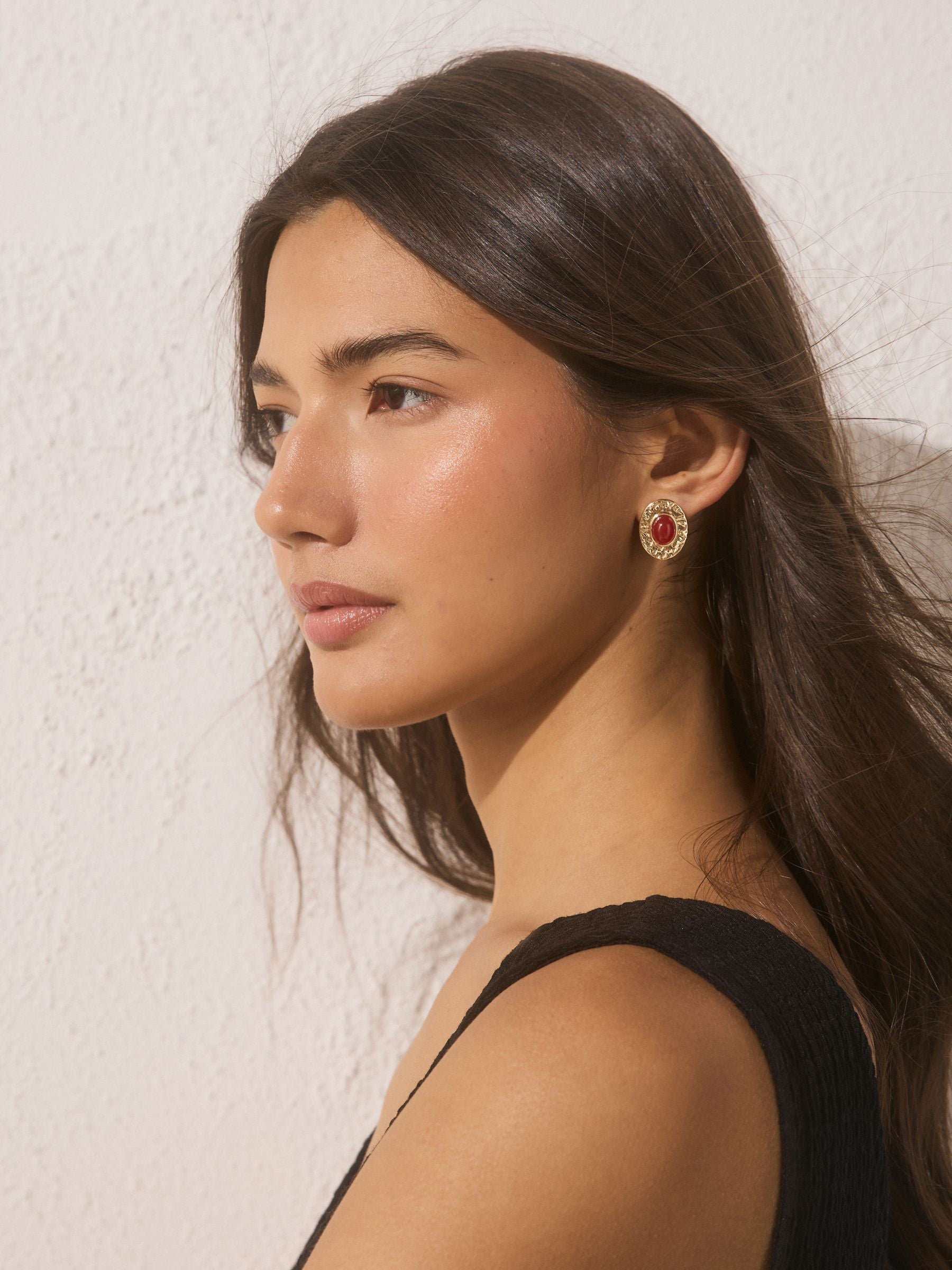 Gold tone red resin heritage oval stud earrings - British product