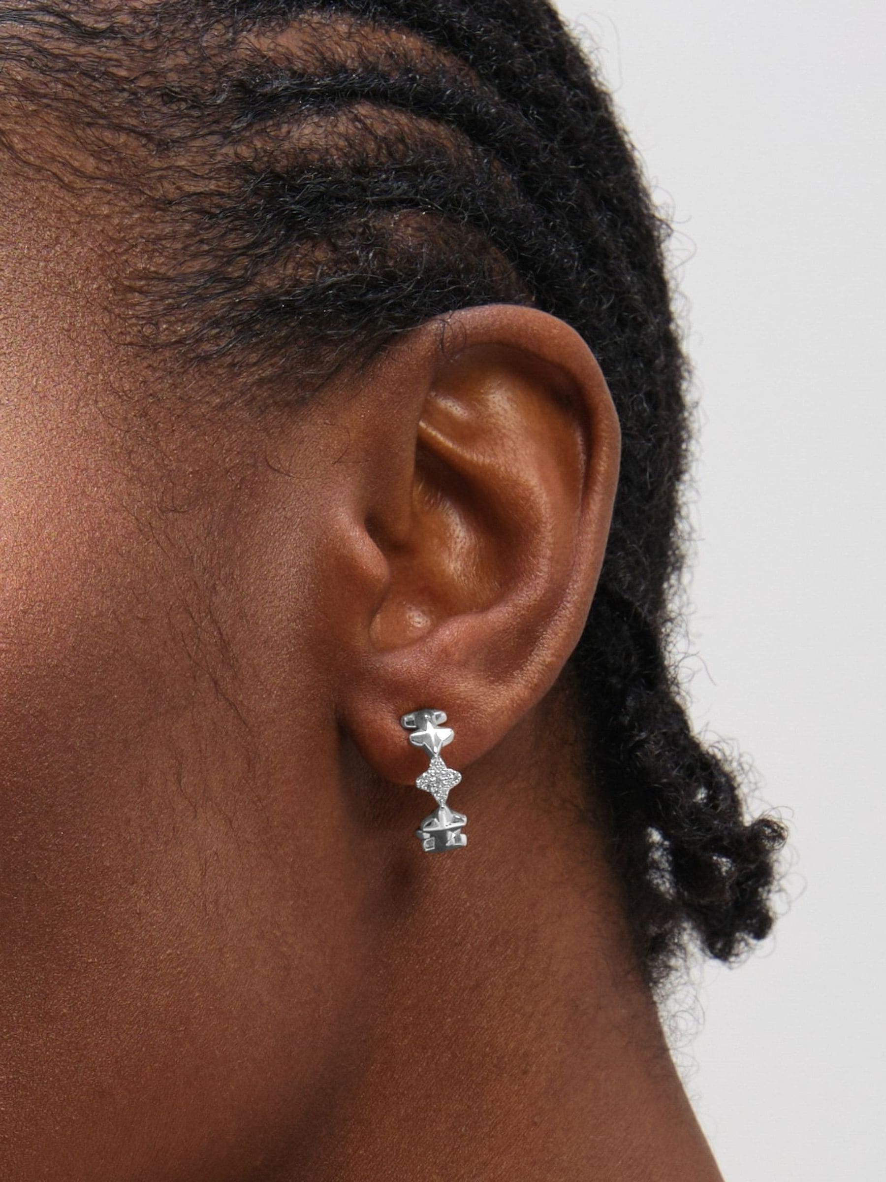 Inicio sterling silver celestial star hoop earrings - British product