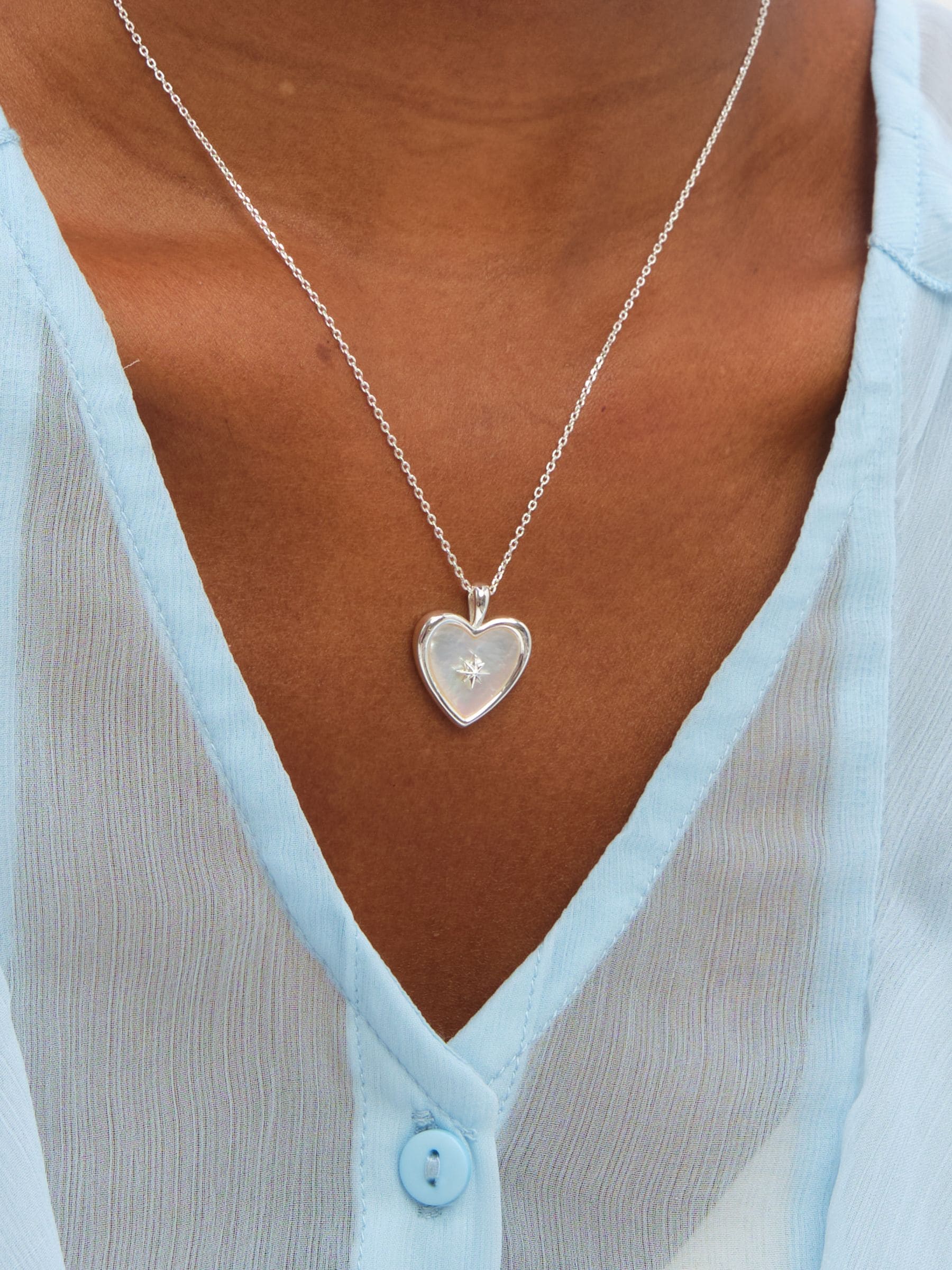 Inicio sterling silver mother of pearl heart pendant (British brand)