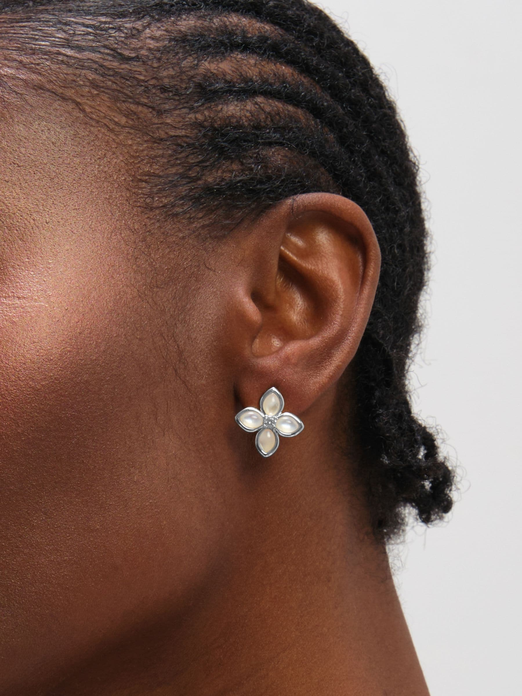 Inicio sterling silver mother of pearl clover stud earrings, UK version