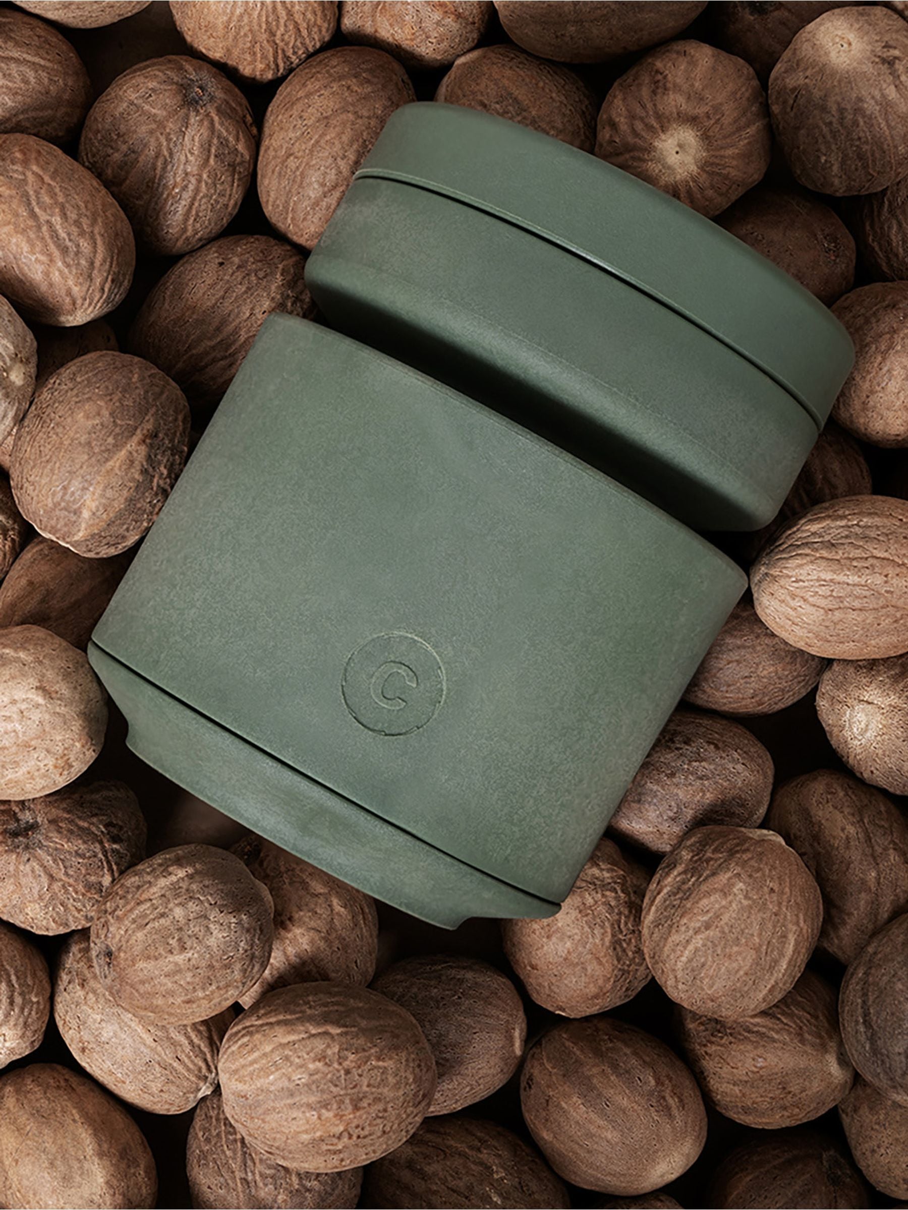 Crush Grind Nutmeg Grinder Green Billund 8cm, UK version