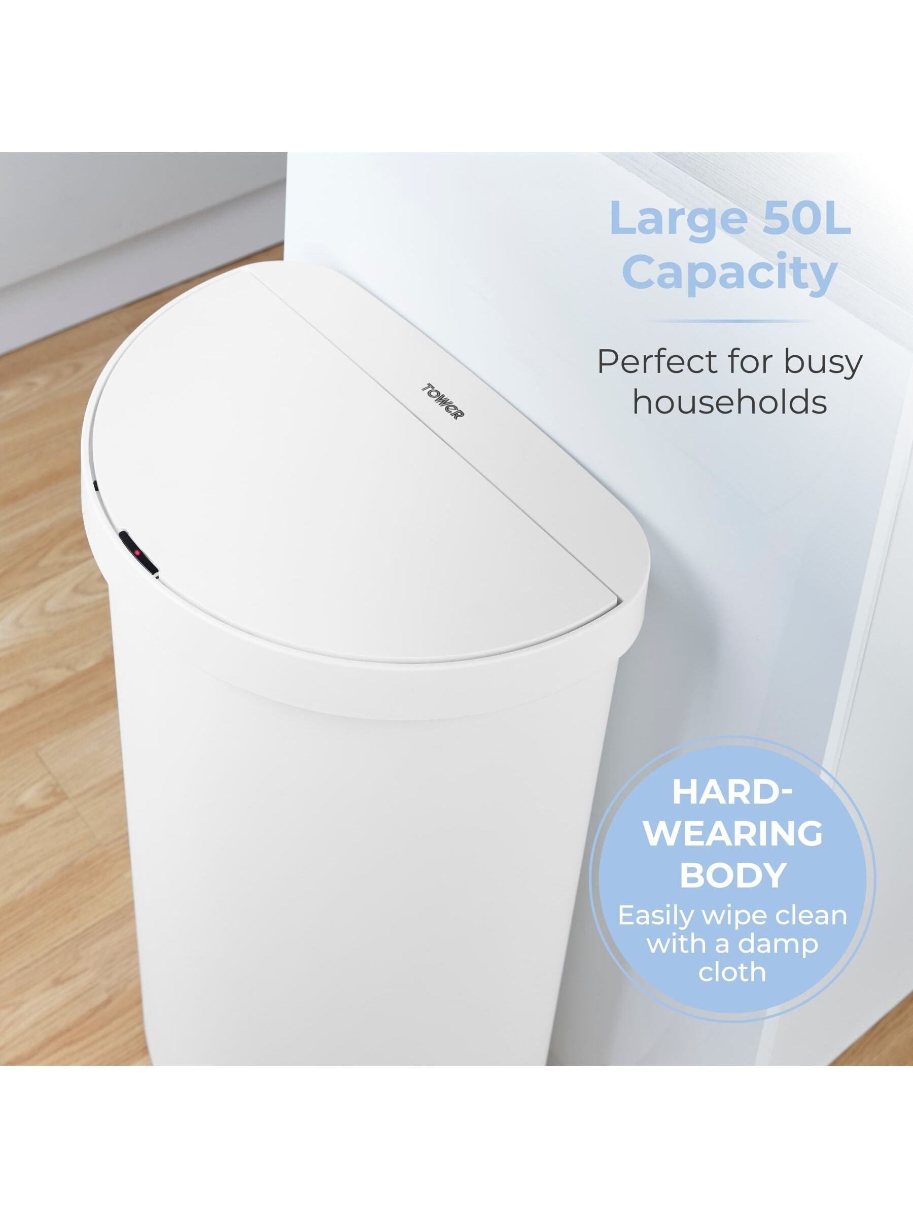 Tower black curved sensor bin 50L - British product