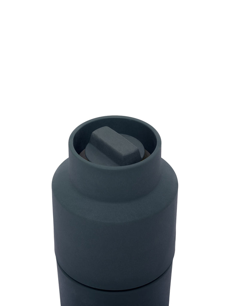 Crush Grind Blueberry Billund grinder 12cm, imported from the UK