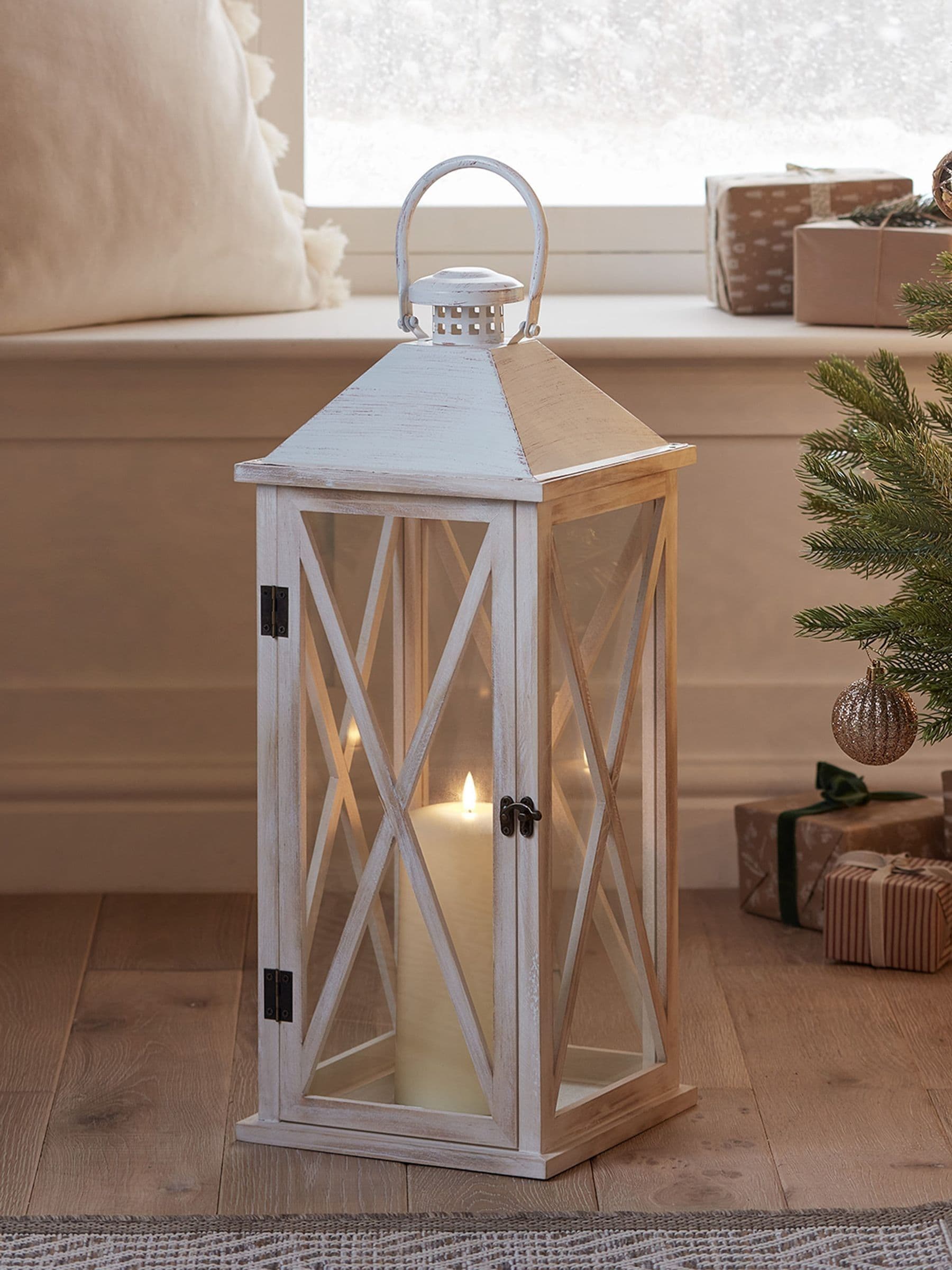 Lights4fun White Folkestone large wooden lantern, UK version