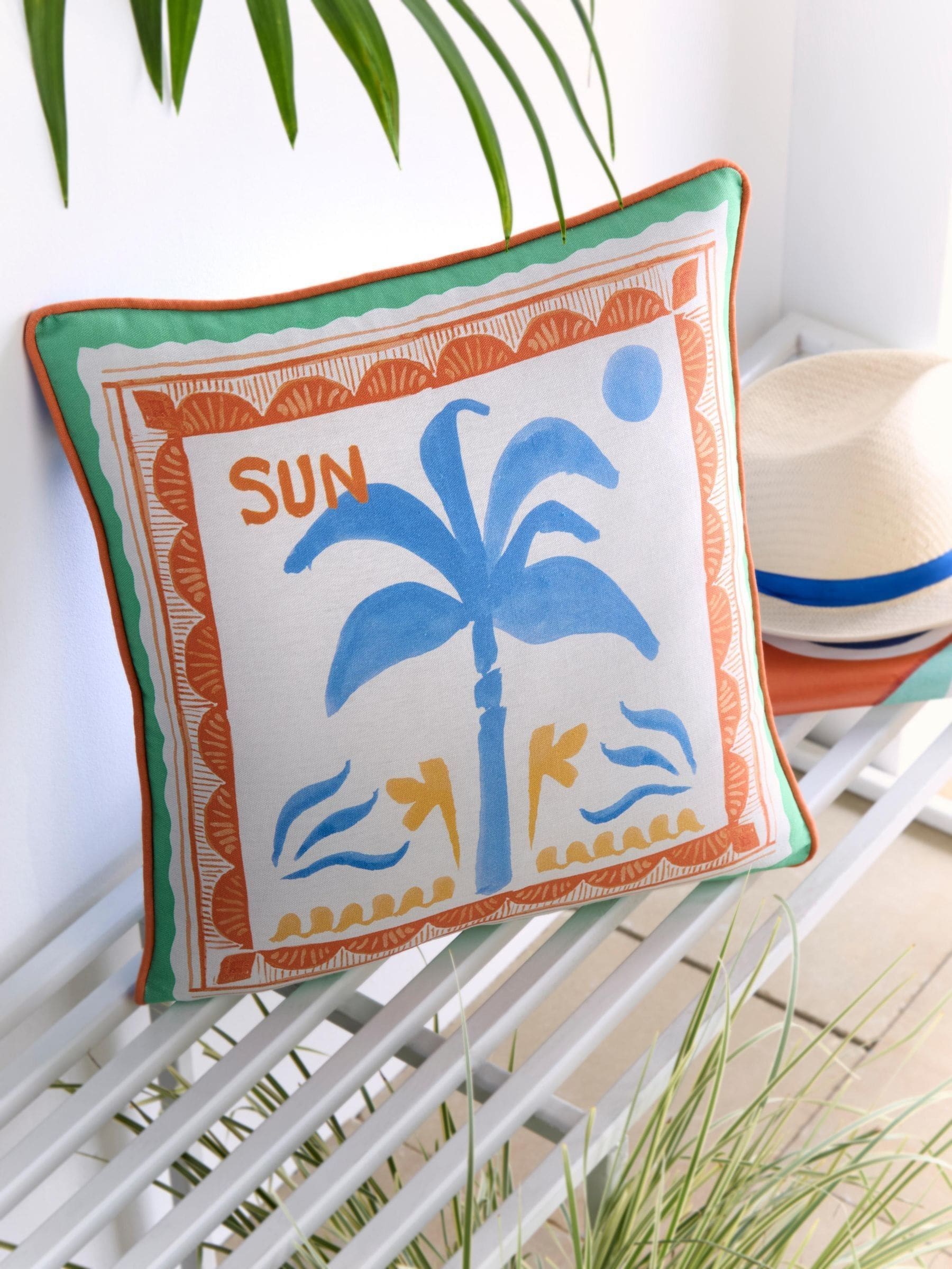 Fusion Soleil Palm outdoor cushion 43cm (British brand)
