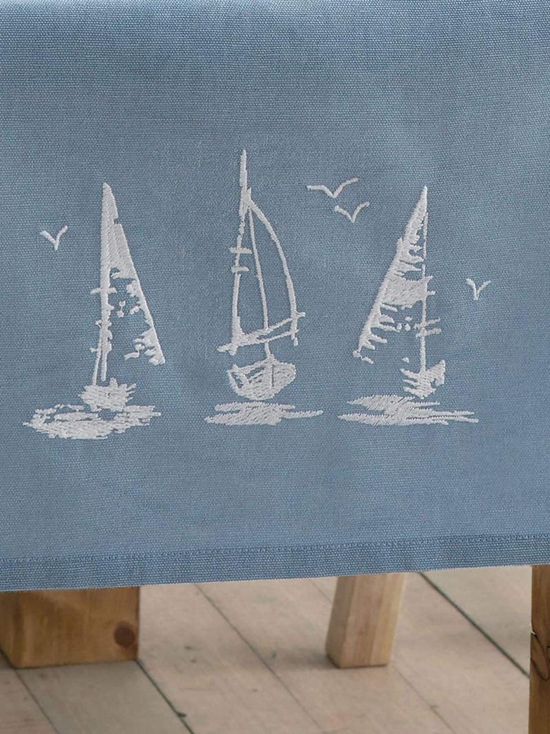Catherine Lansfield blue sailboat cotton table runner, UK version