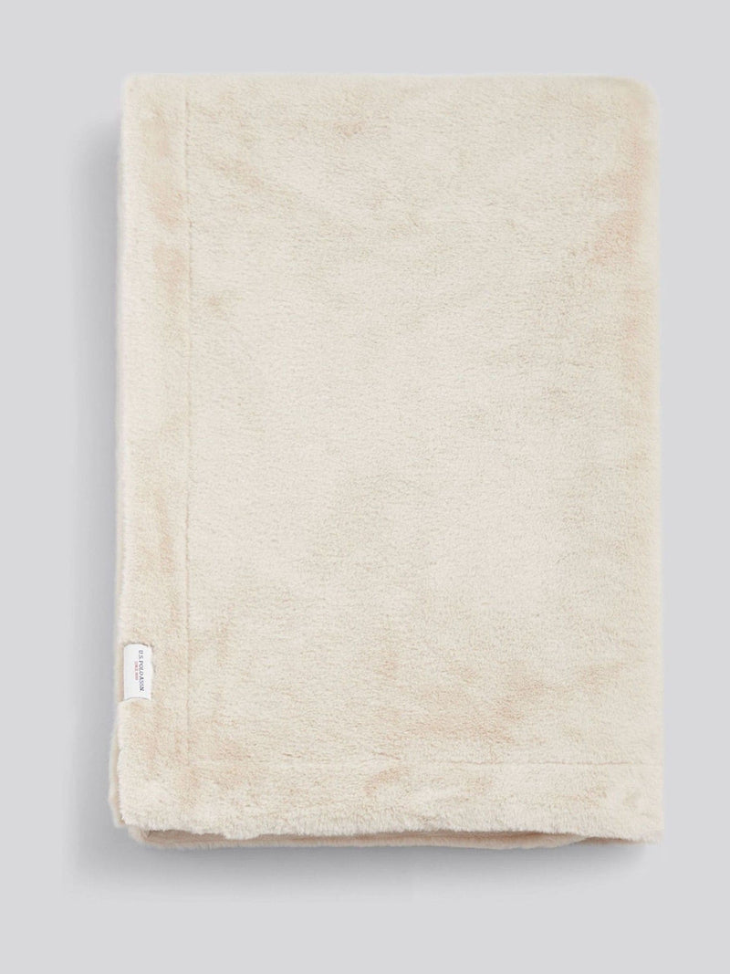 US Polo Assn Silver Birch fur-style throw 130x170cm (British brand)