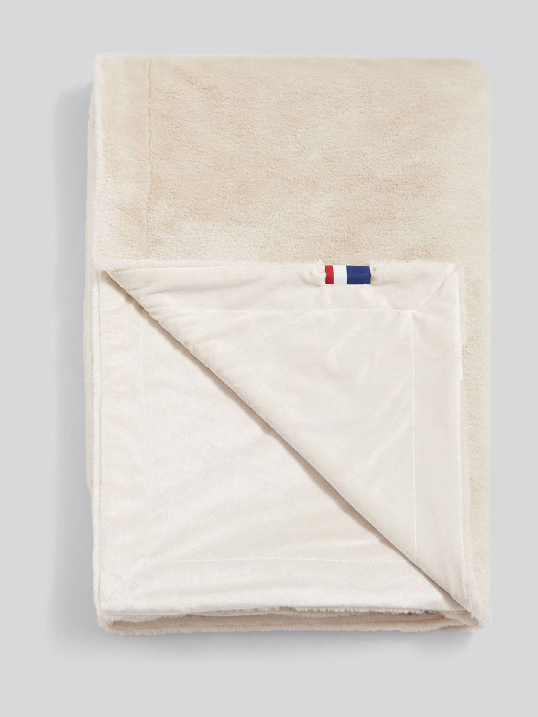 US Polo Assn Silver Birch fur-style throw 130x170cm (British brand)