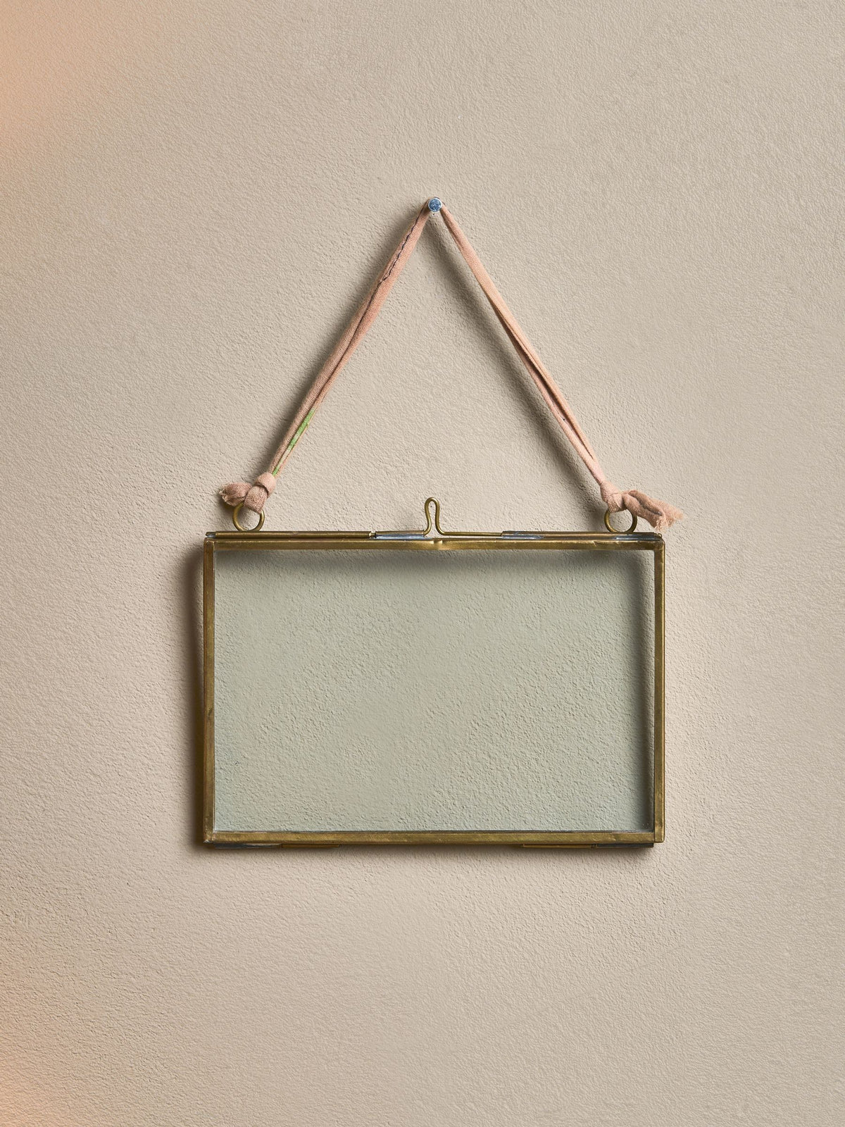 Nkuku Kiko landscape photo frame 4x6, imported from the UK