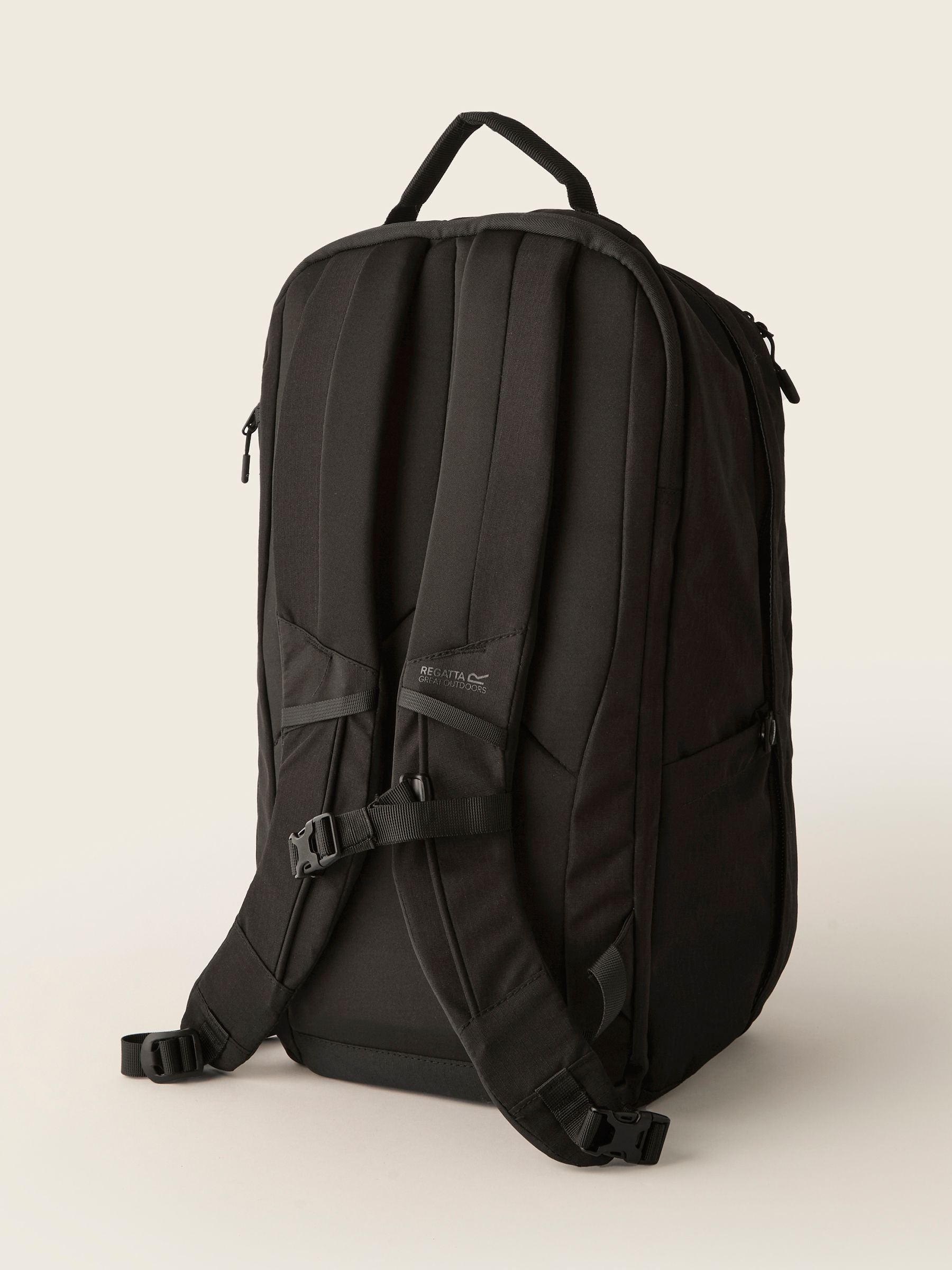 Regatta Black Voyad 25-litre backpack (British brand)