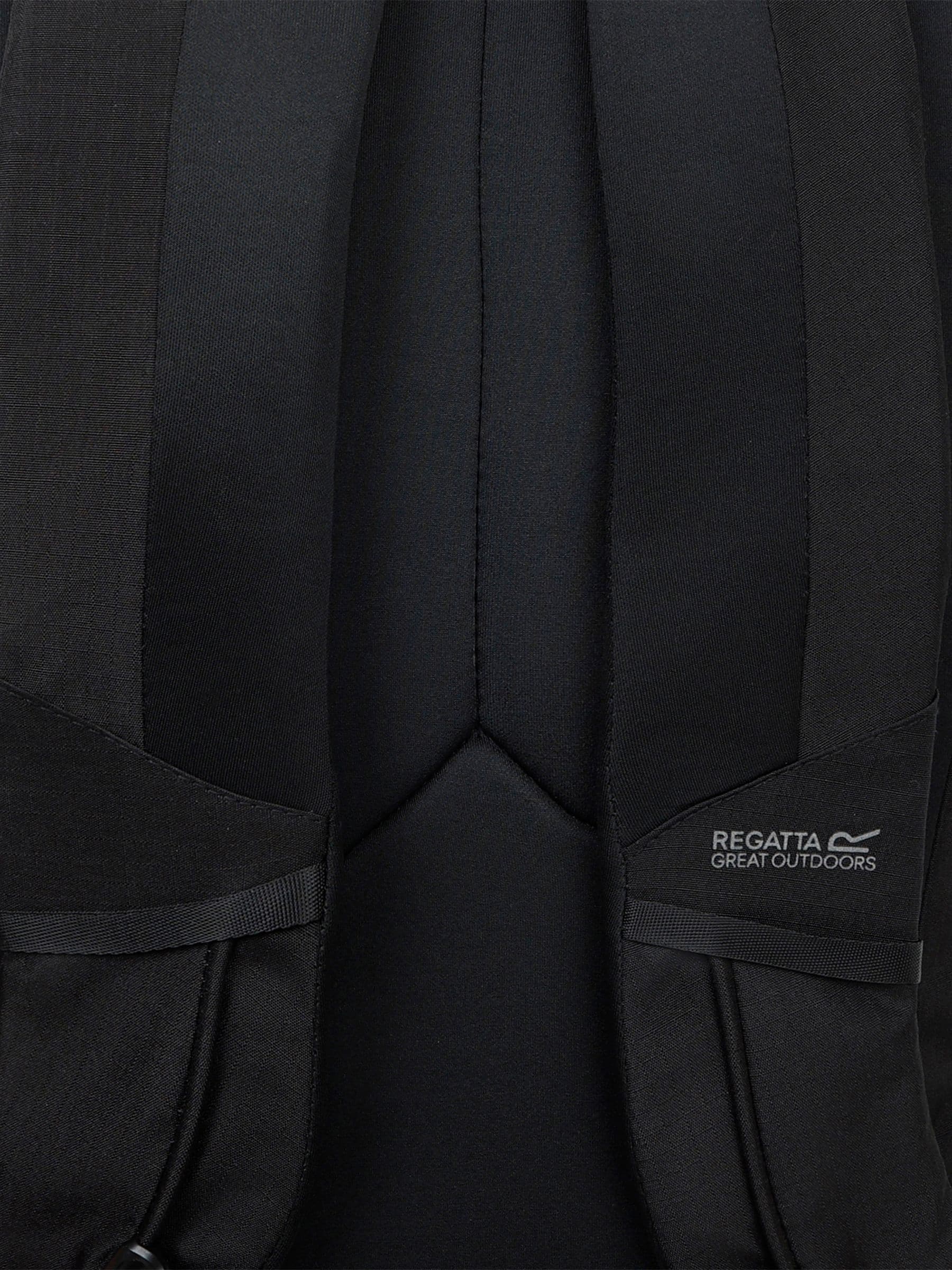 Regatta Black Voyad 25-litre backpack (British brand)