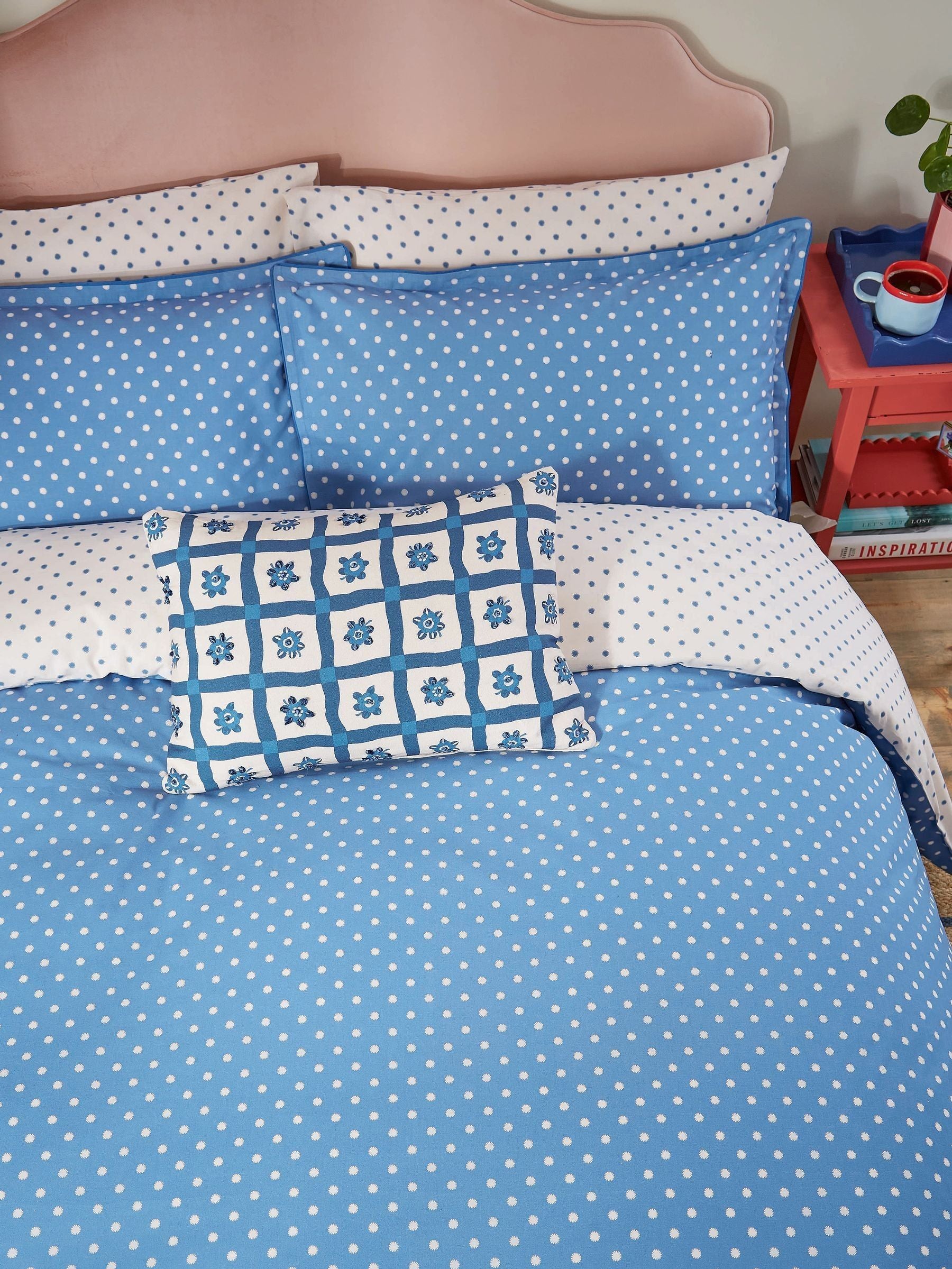 Land & Shore Sora cotton pillowcases pair, imported from the UK