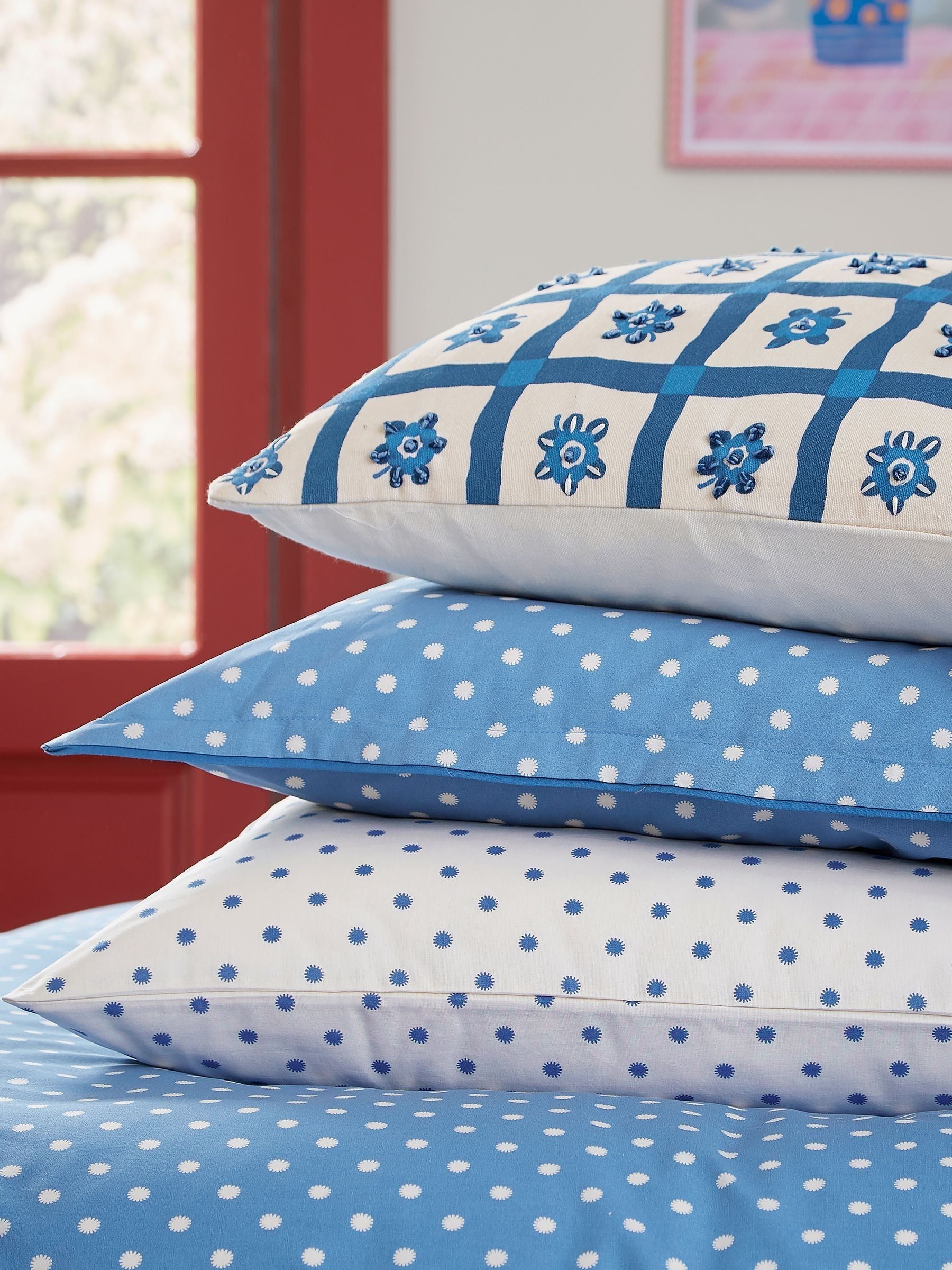 Land & Shore Sora cotton pillowcases pair, imported from the UK
