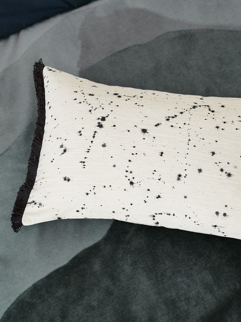 Harlequin Agate Moho cushion 60x40cm - British product
