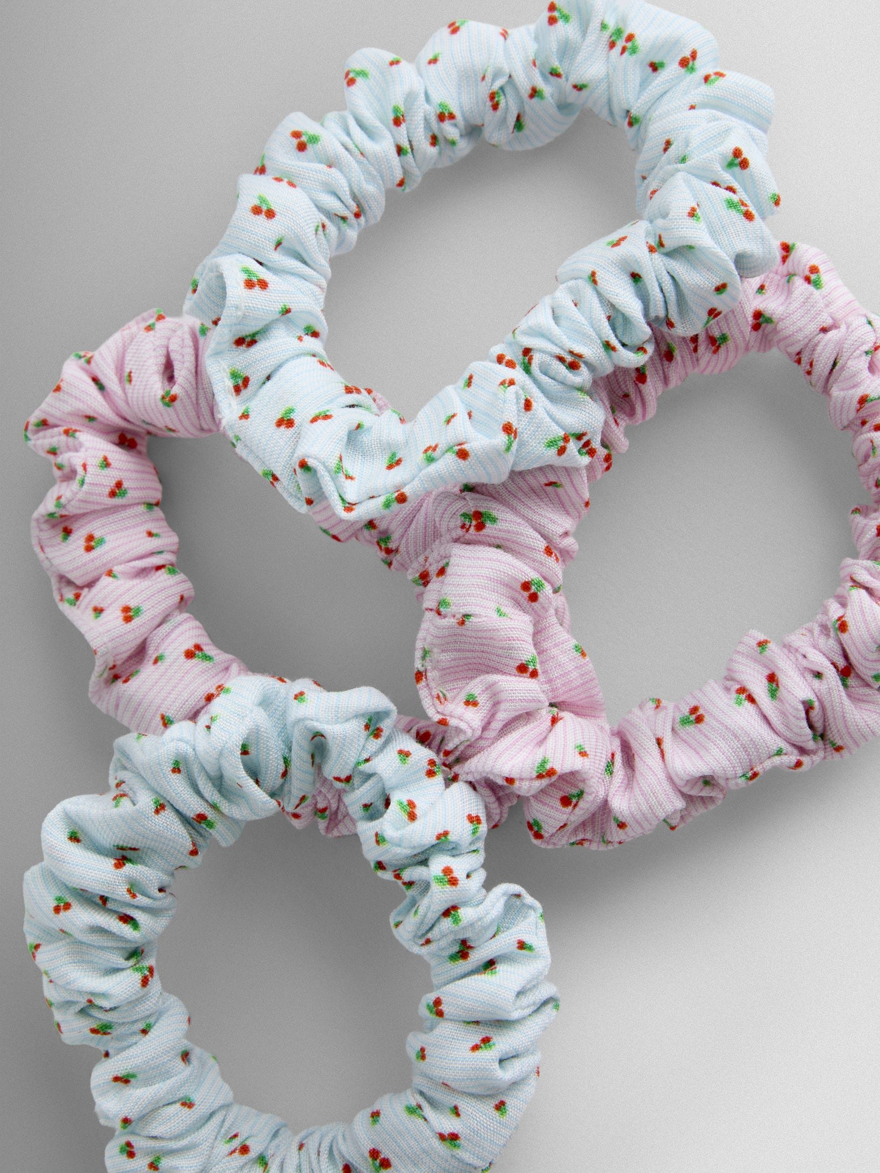 JoJo Maman Bébé cherry print scrunchies 4-pack, UK version