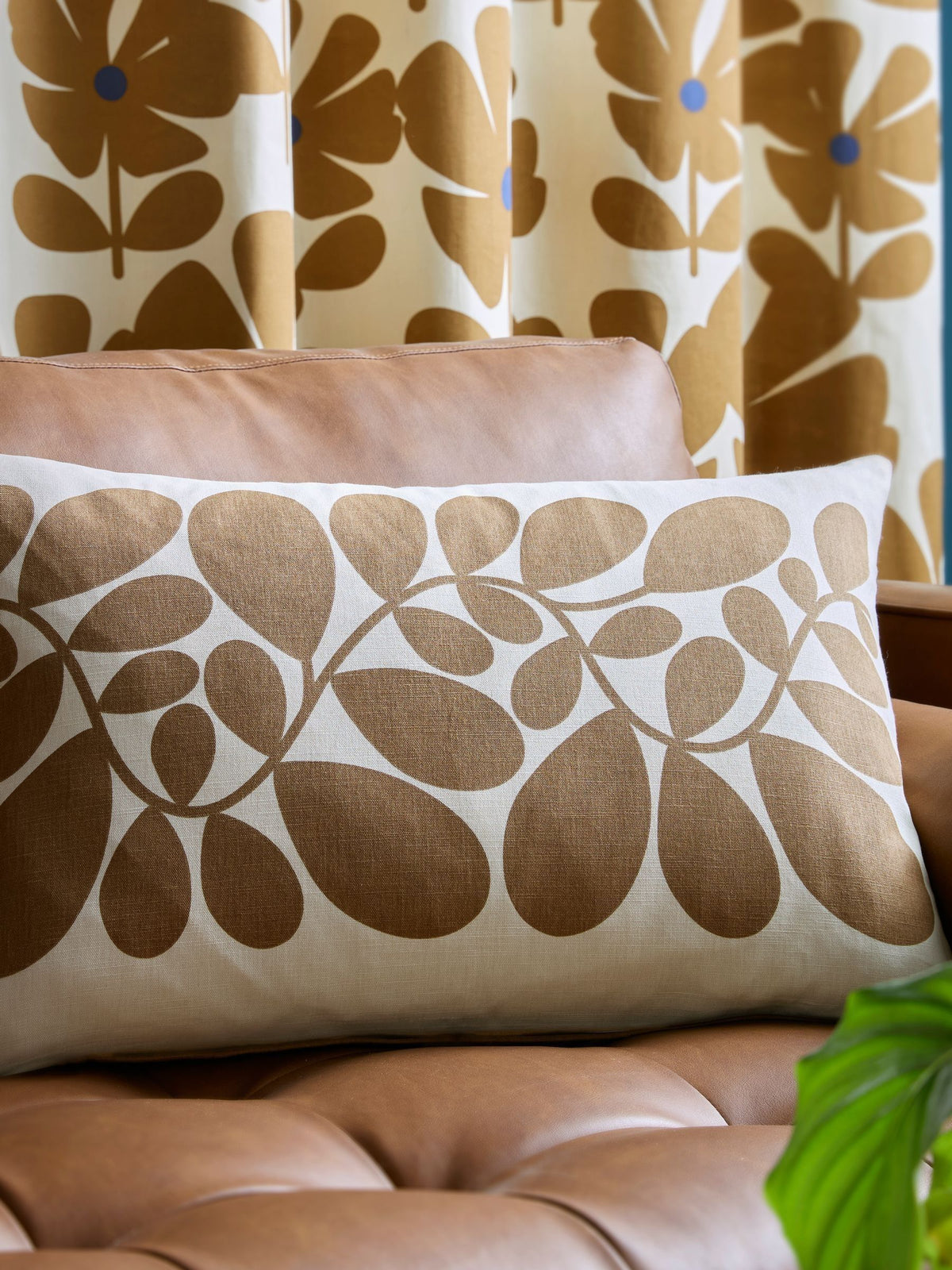 Orla Kiely cushion coffee brown sycamore stripe 40x60cm - British product